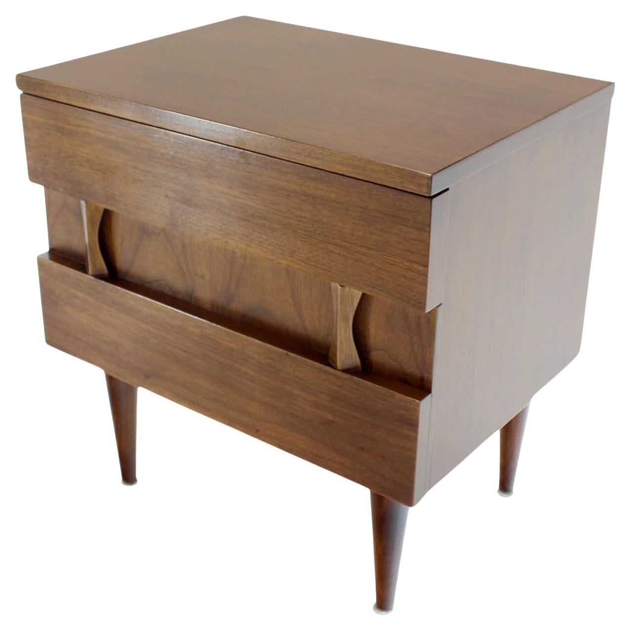 Danish Mid Century Modern Two Drawers Walnut End Side Table Night Stand MINT! For Sale
