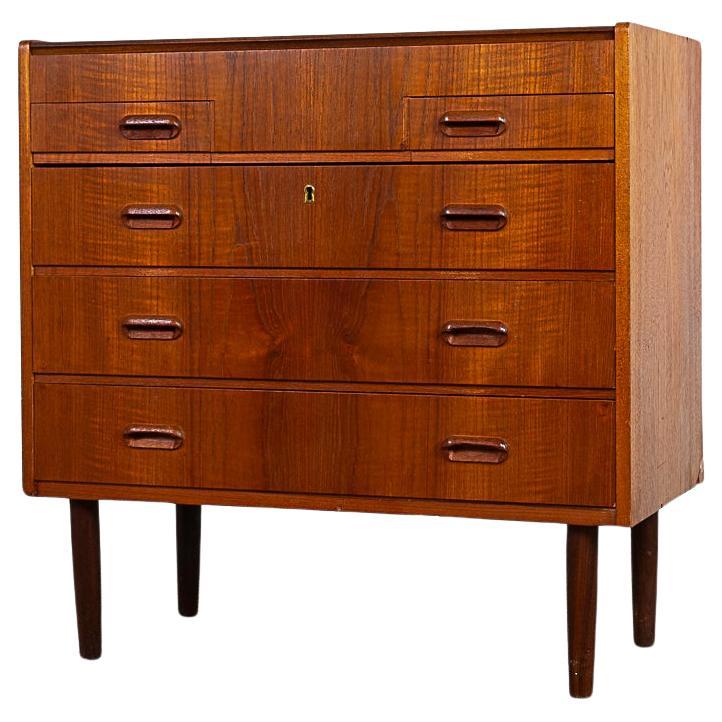Danish MidCentury Modern Vanity Dresser For Sale at 1stDibs