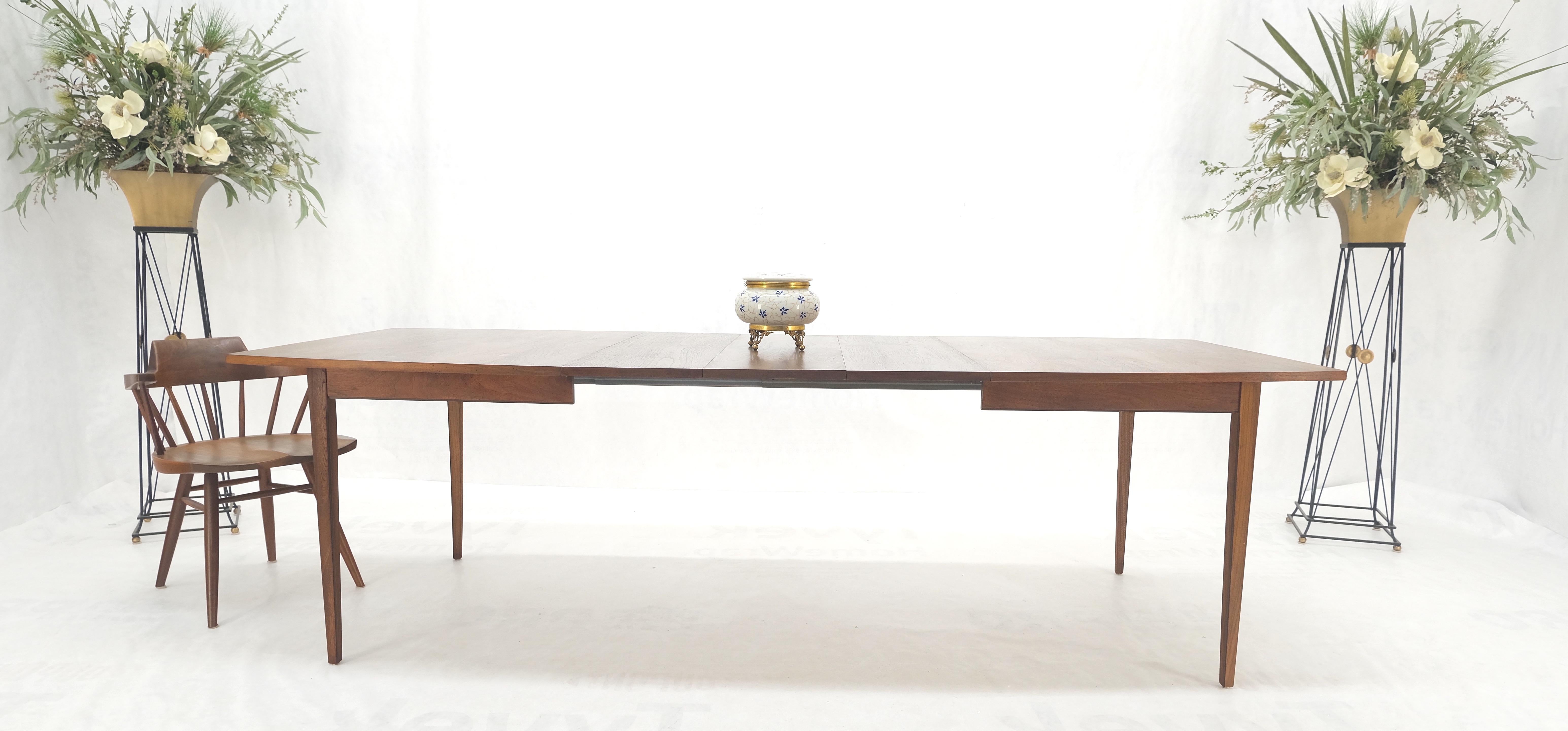 Danish Mid Century Modern Walnut Butterfly Accents Boat Shape Dining Table MINT! For Sale 6