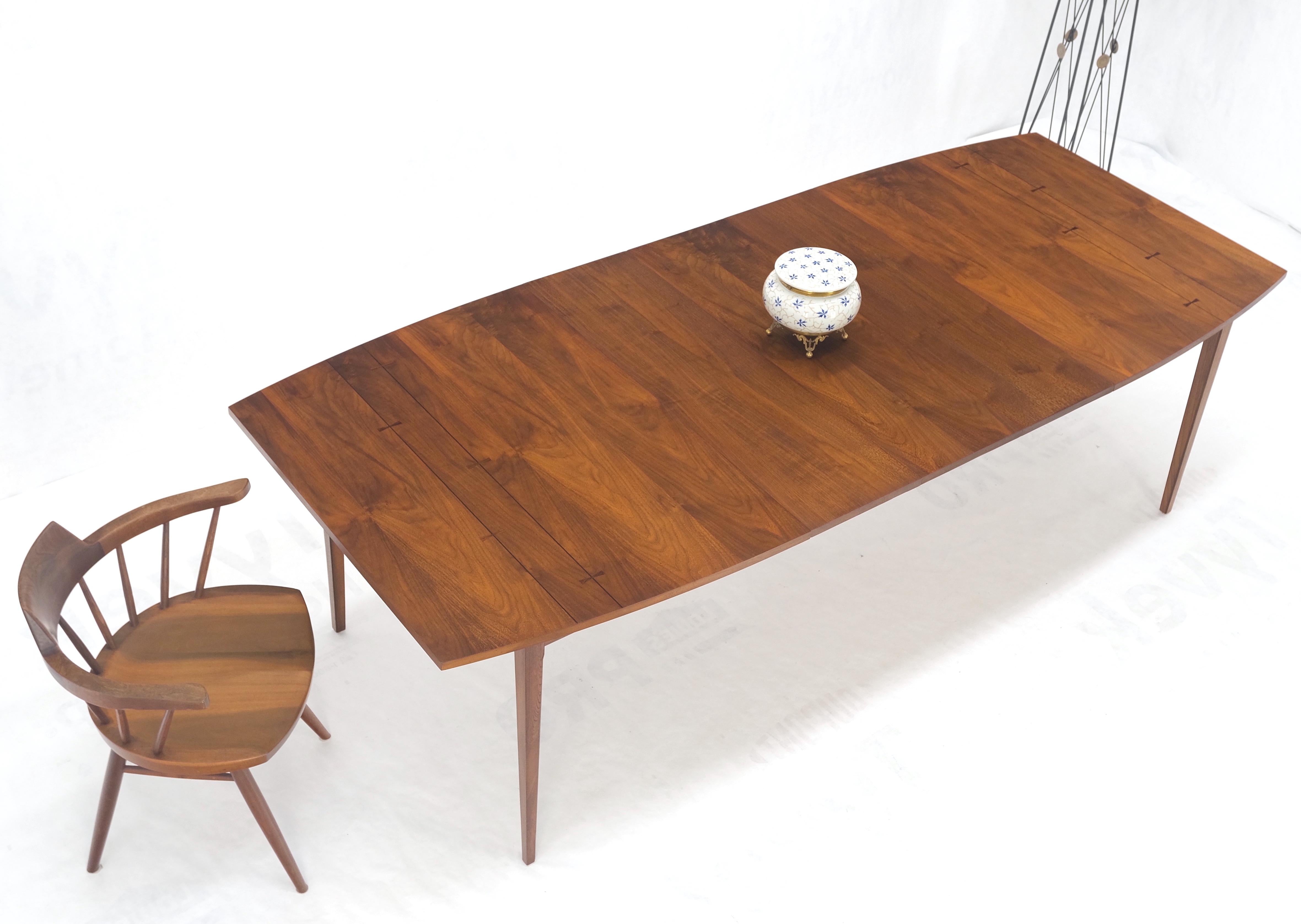 Danish Mid Century Modern Walnut Butterfly Accents Boat Shape Dining Table MINT! For Sale 9