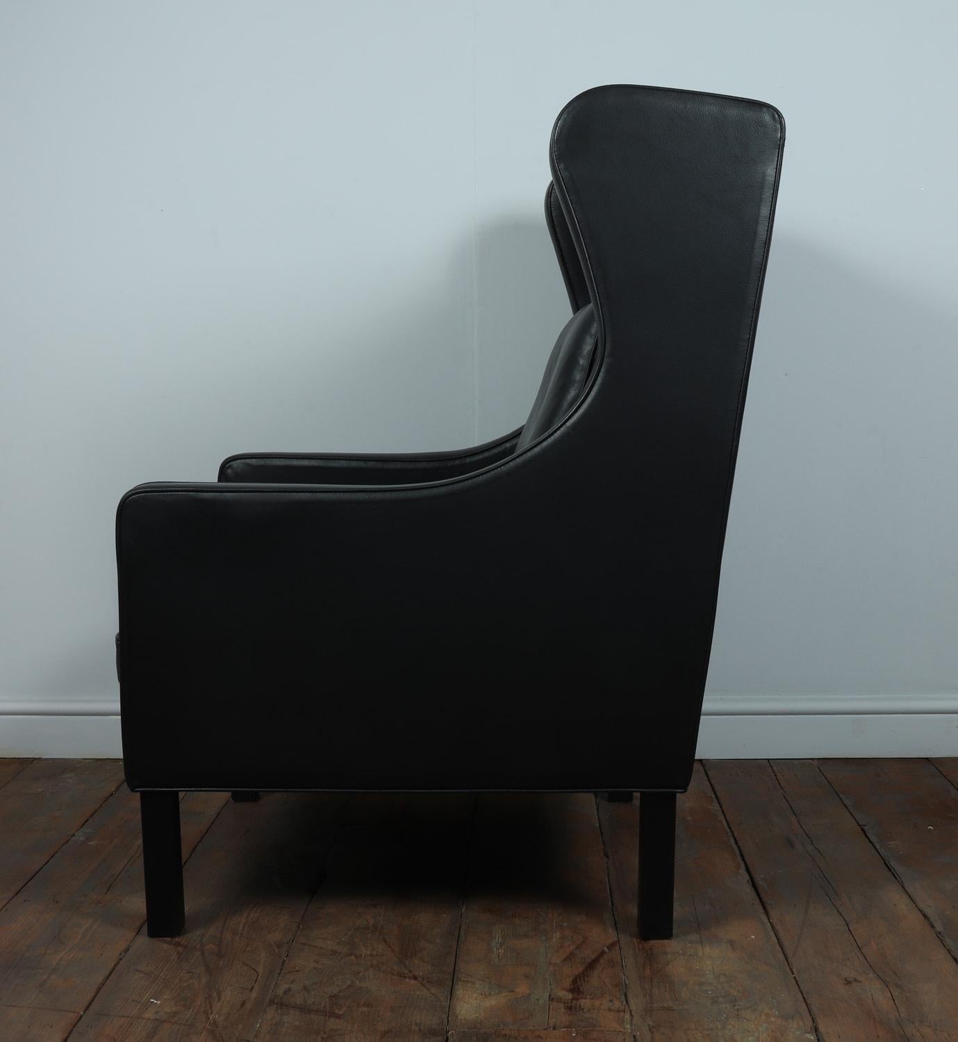 Danish, Mid-Century Modern, Wing Chair in Black Leather by Hurup, circa 1980 For Sale 3