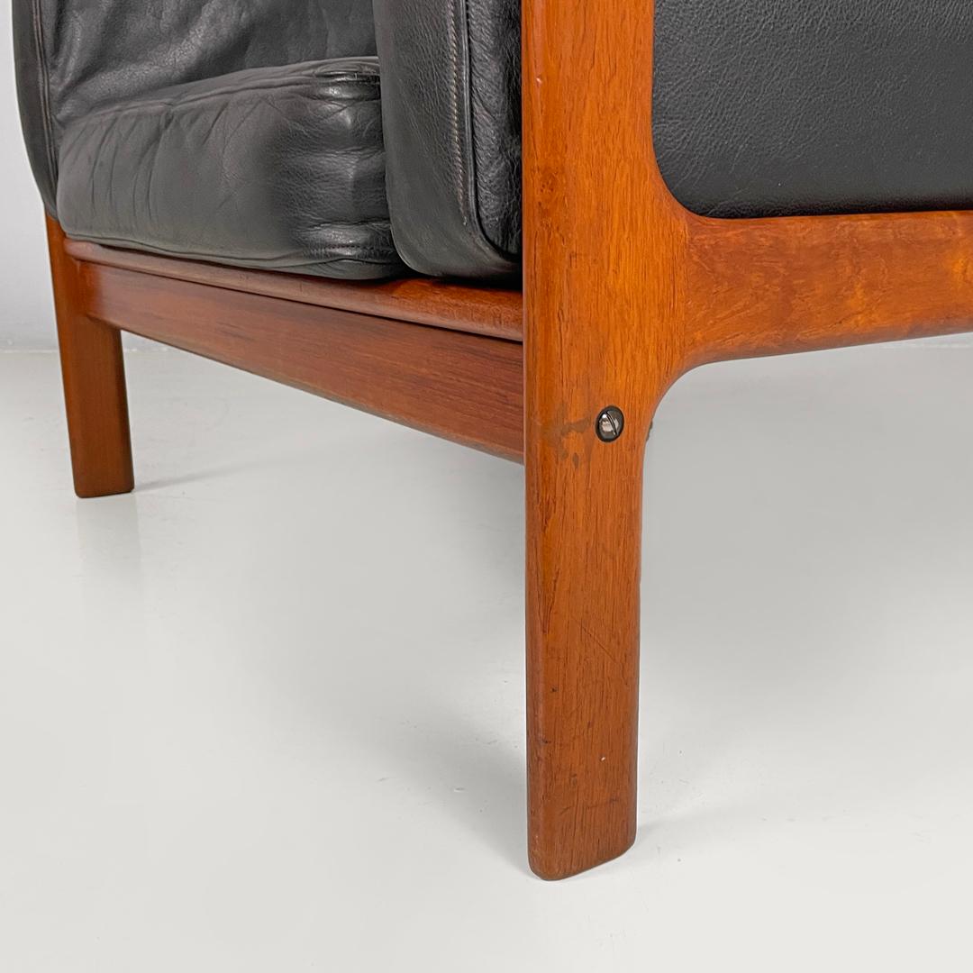 Danish mid-century modern wood and black leather armchairs, 1960s For Sale 13