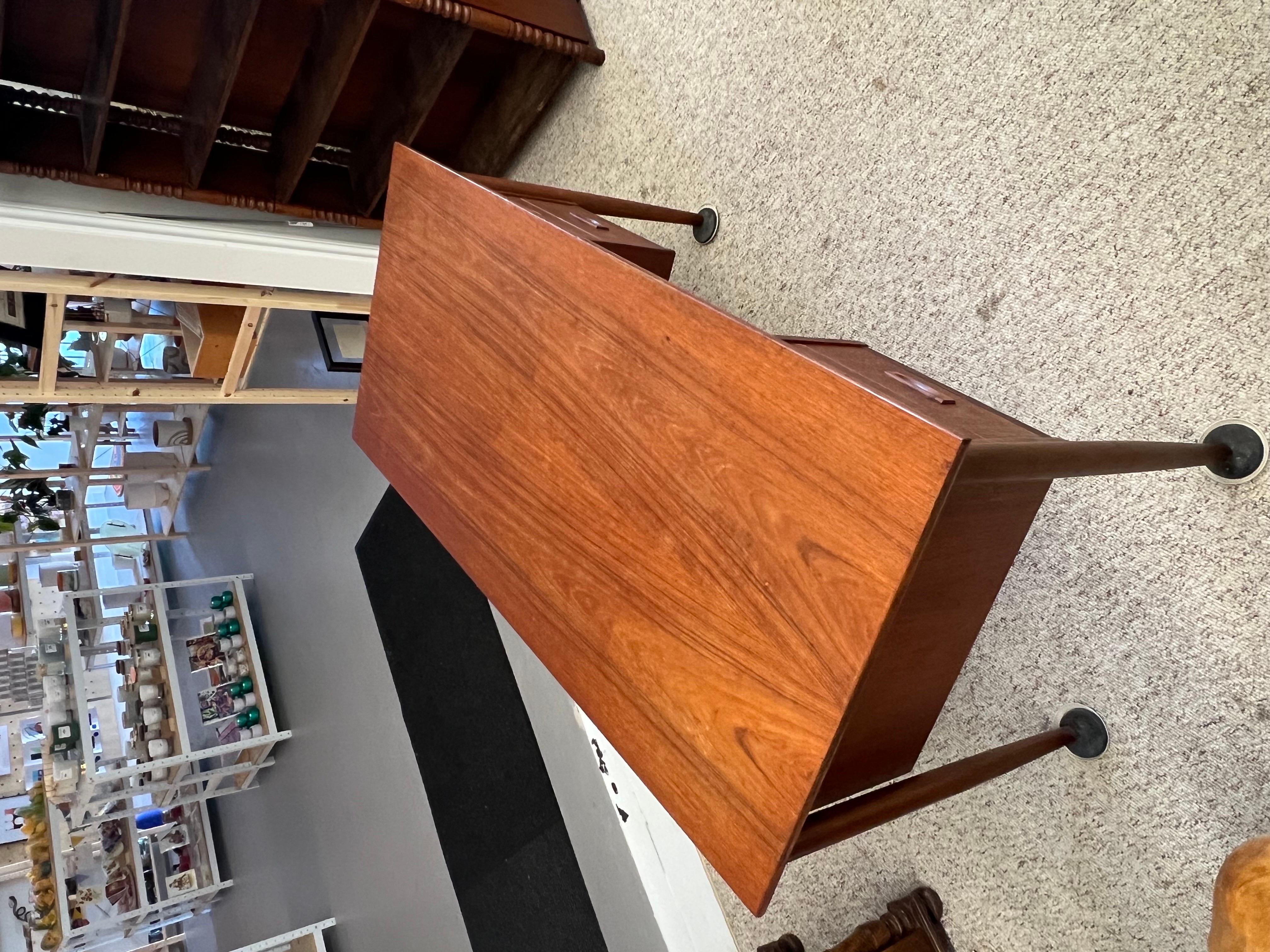 Wood Danish Mid-Century Modern Writing Desk with Dovetail Drawers. Finished Back For Sale