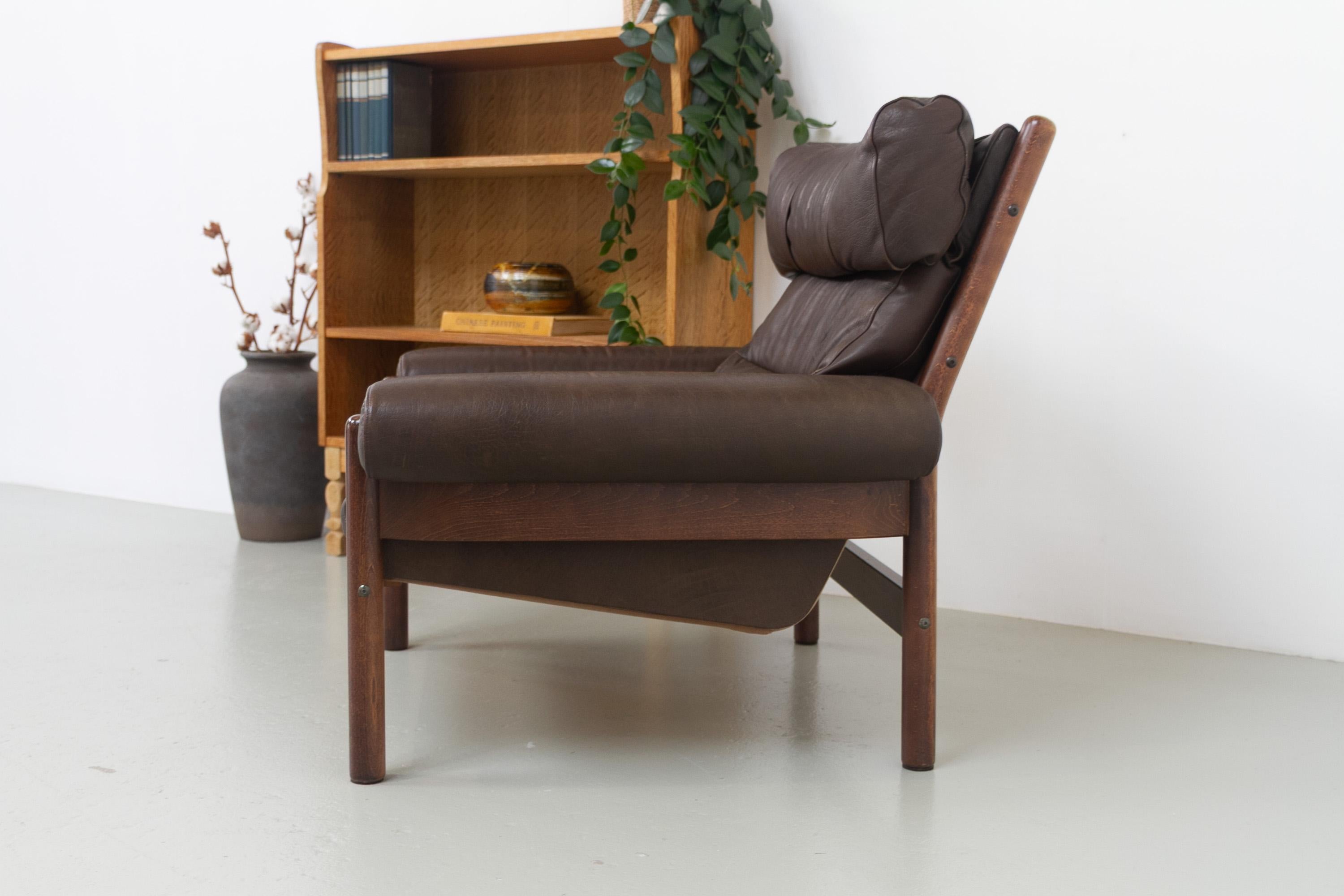 Danois Chaise longue danoise en cuir de style Norells du milieu du siècle dernier, années 1960. en vente