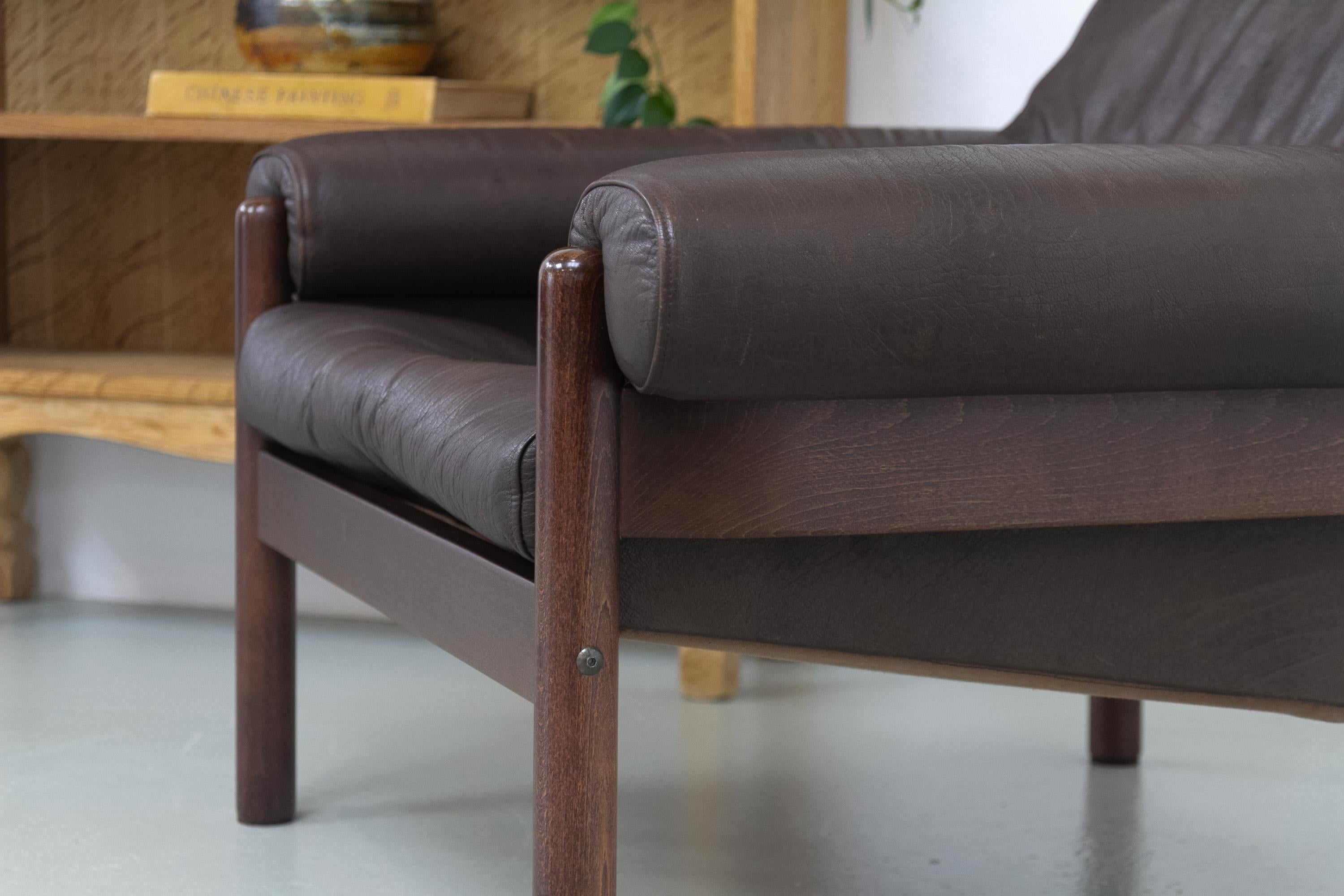 Chaise longue danoise en cuir de style Norells du milieu du siècle dernier, années 1960. Bon état - En vente à Asaa, DK