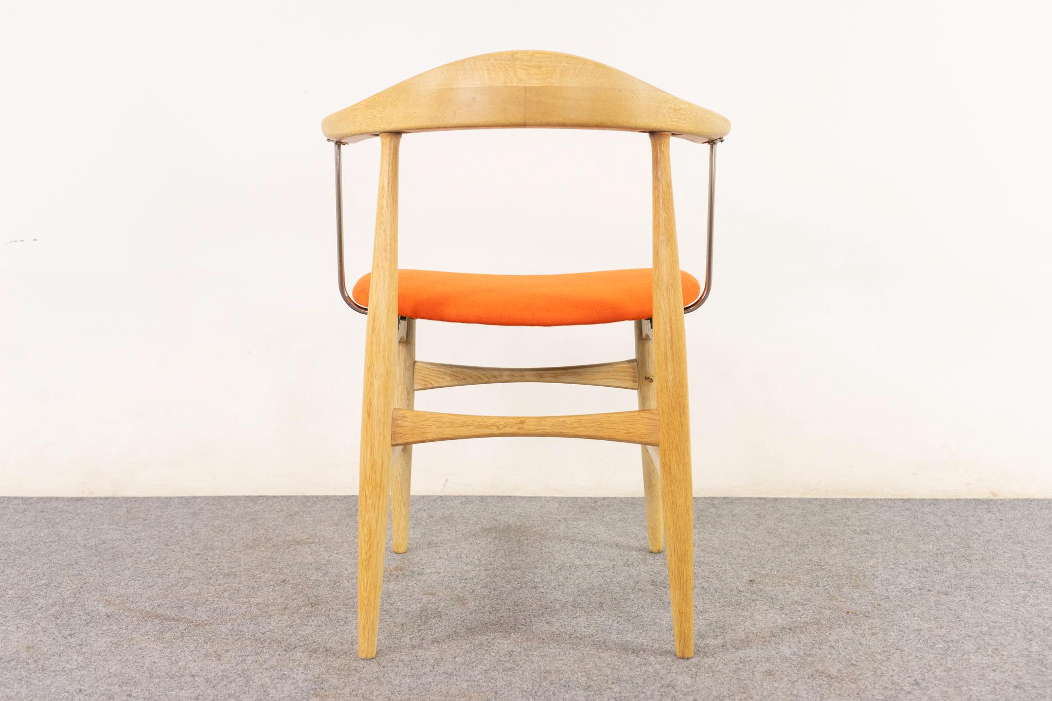 Danish Mid-Century Oak Armchair For Sale 4