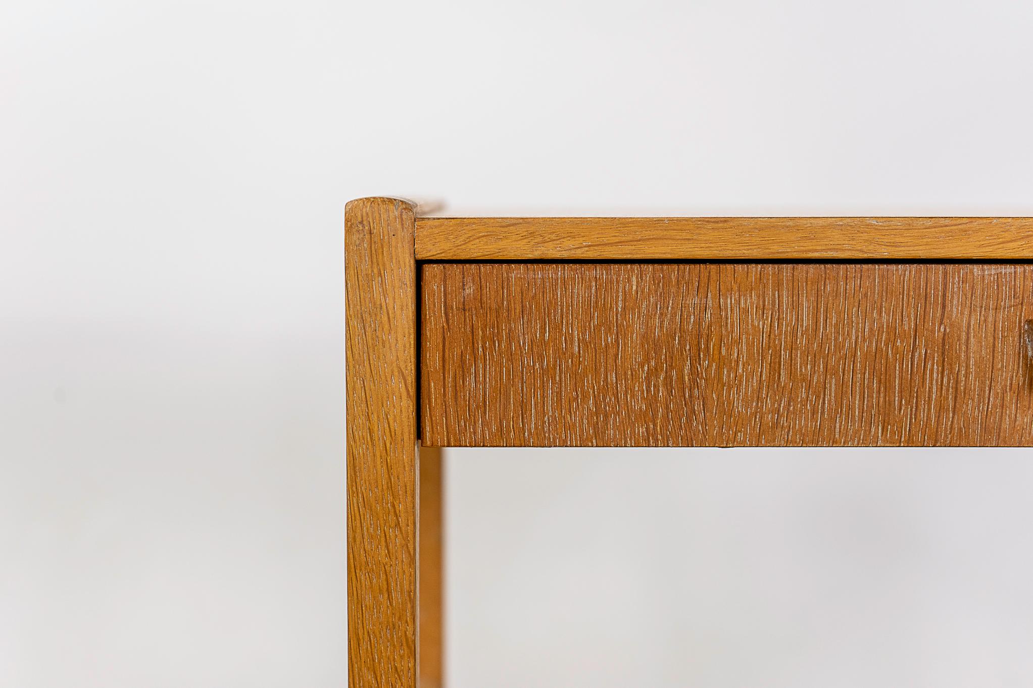Danish Midcentury Oak Bedside Table In Good Condition For Sale In VANCOUVER, CA