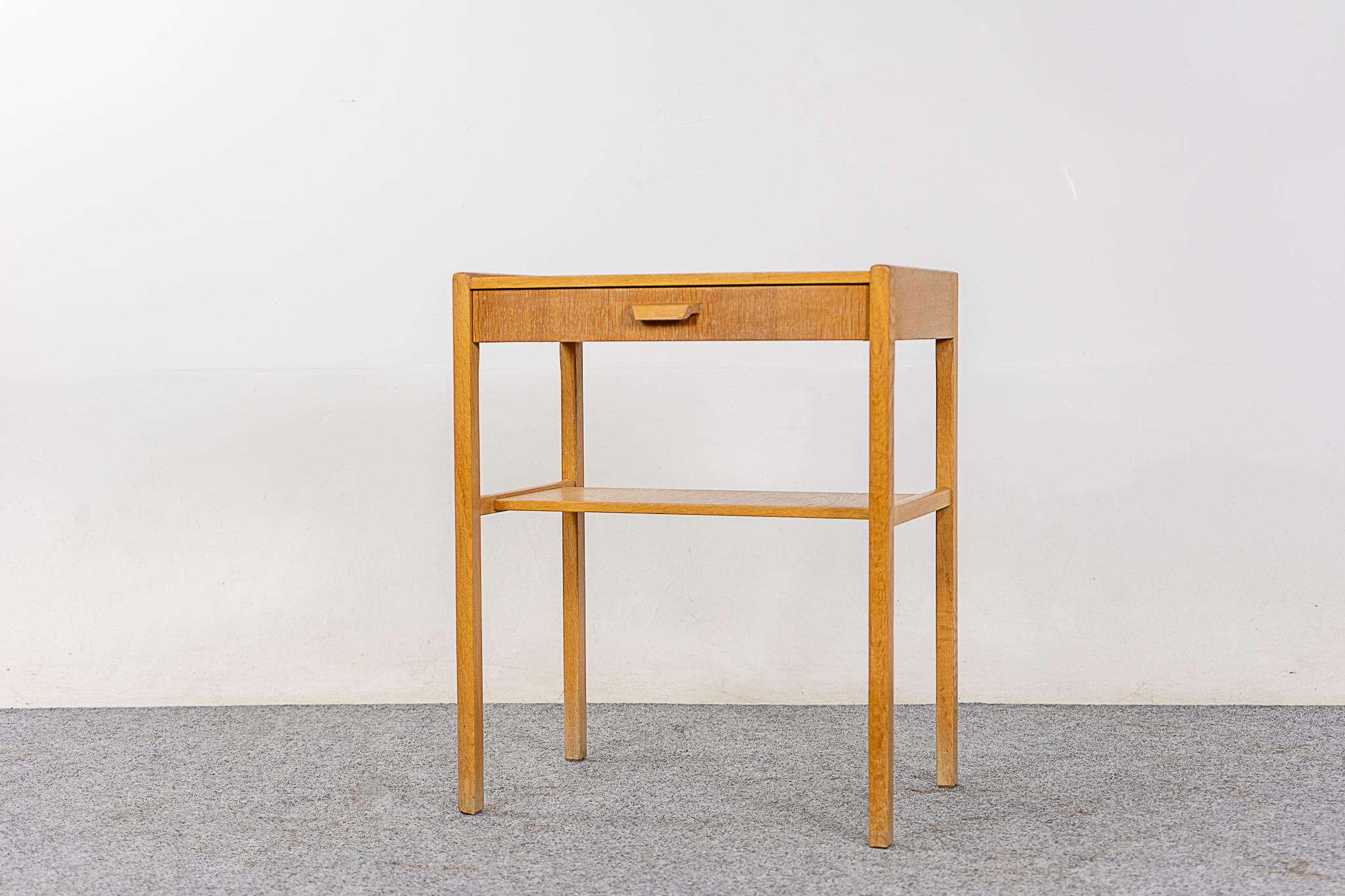 Danish Midcentury Oak Bedside Table For Sale 1