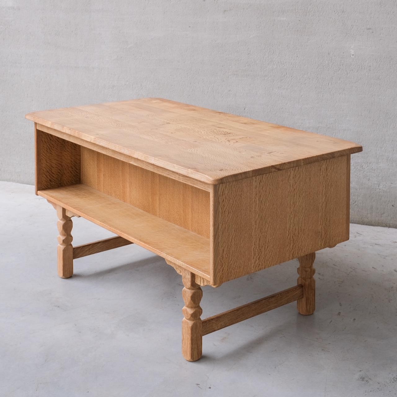 Danish Mid-Century Oak Desk attr. to Henning Kjaernulf For Sale 9