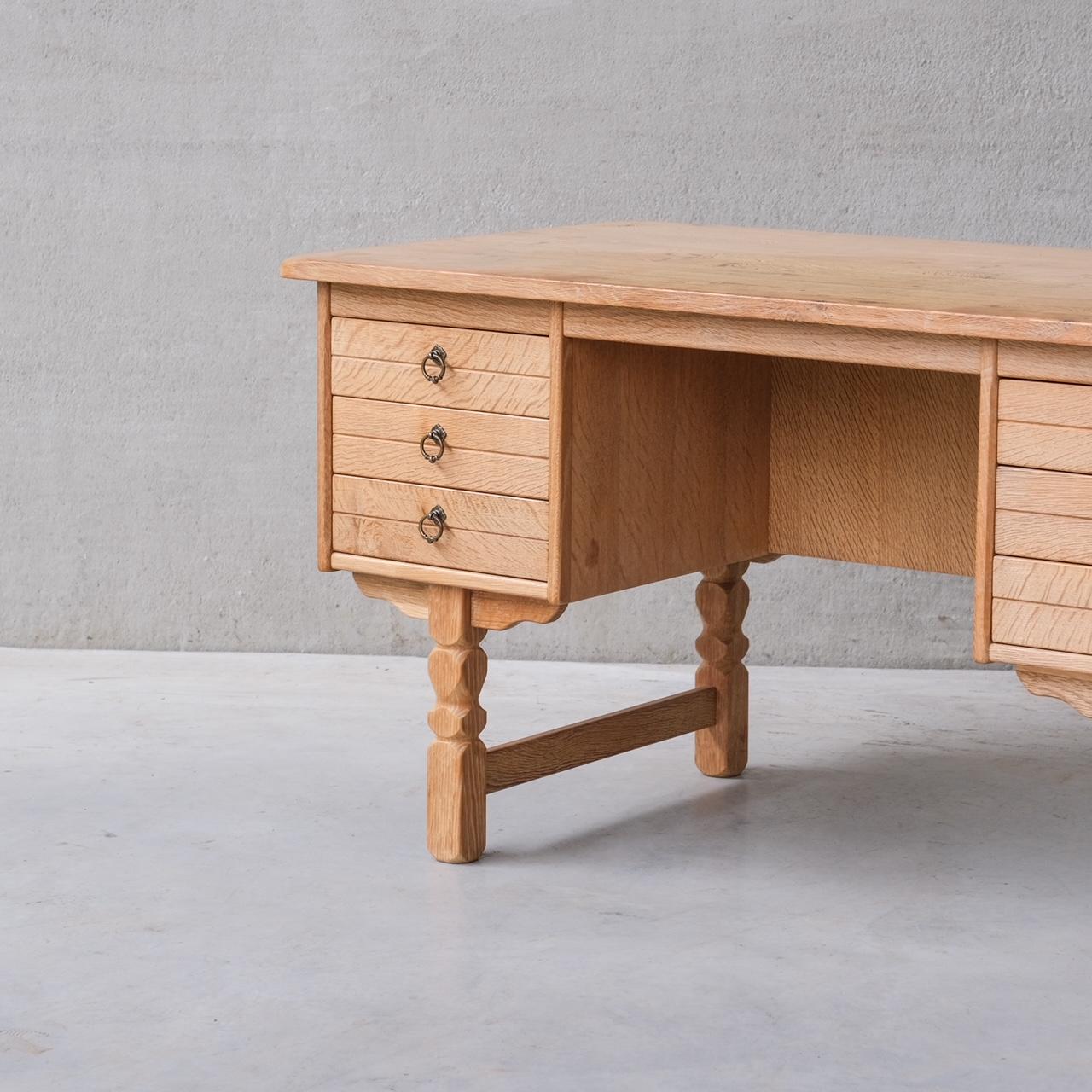 Danish Mid-Century Oak Desk attr. to Henning Kjaernulf In Good Condition For Sale In London, GB