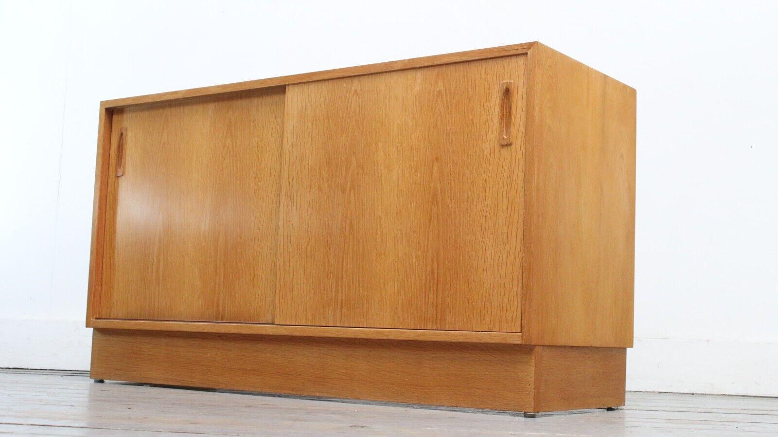 Danish Mid Century Oak Media Sideboard Cabinet 7