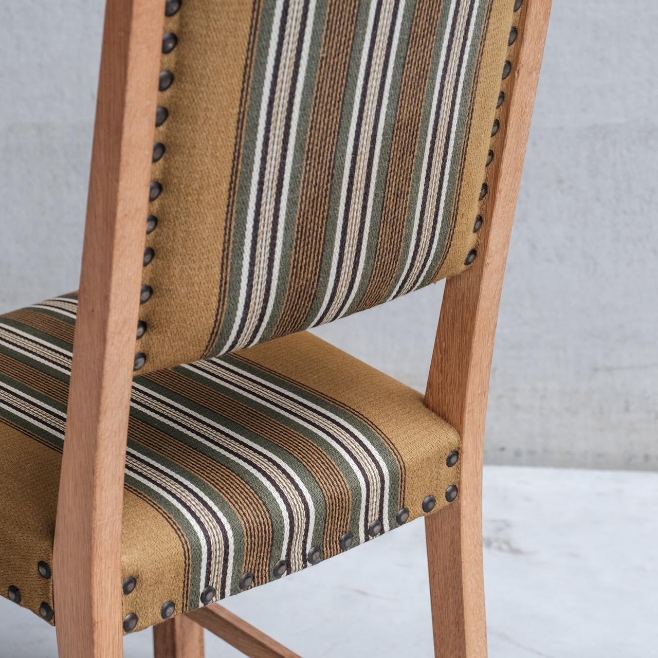Chaises de salle à manger danoises tapissées en chêne du milieu du siècle (6) en vente 5