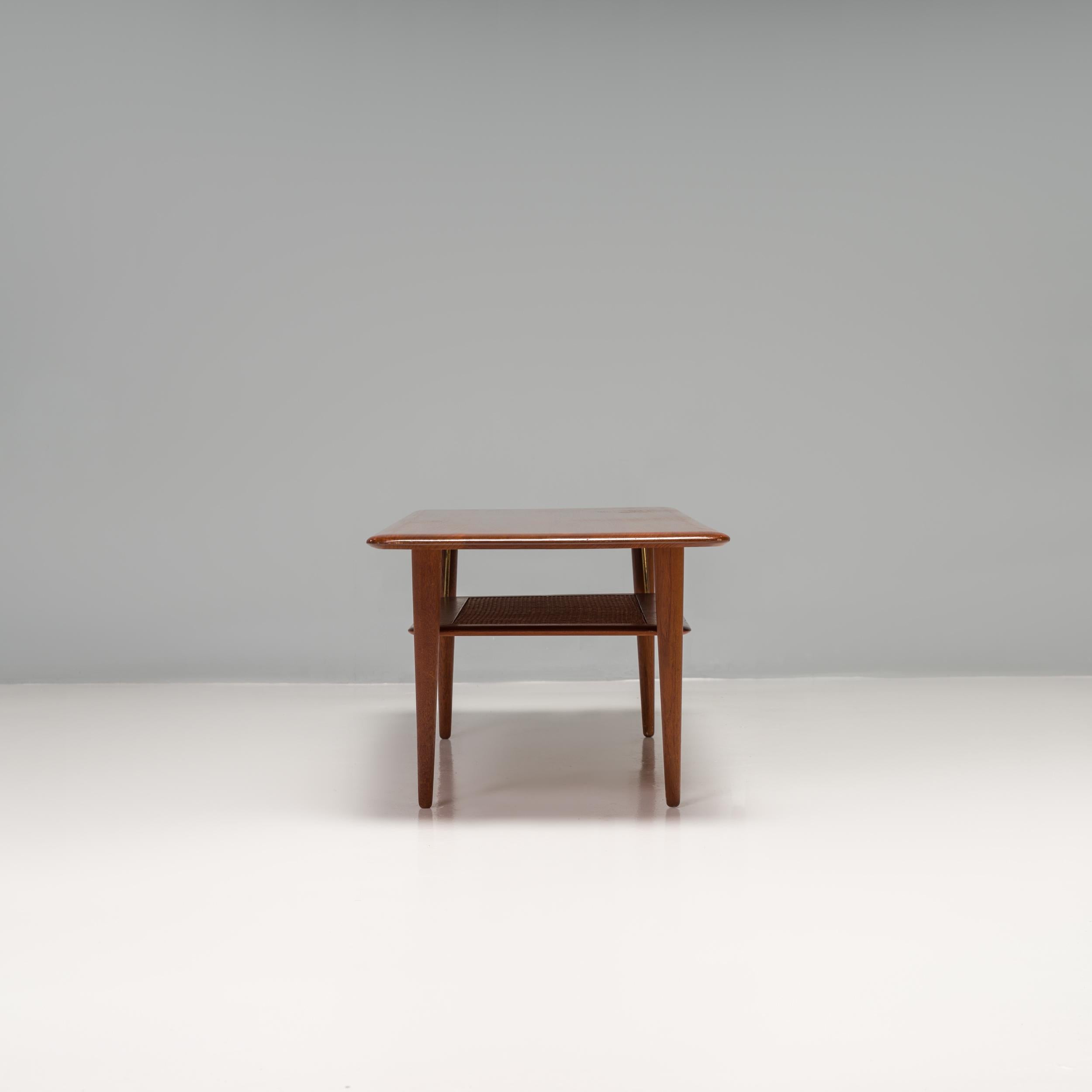Teck Table basse danoise du milieu du siècle FD-516 de Peter Hvidt & Orla Molgaard-Nielsen en vente