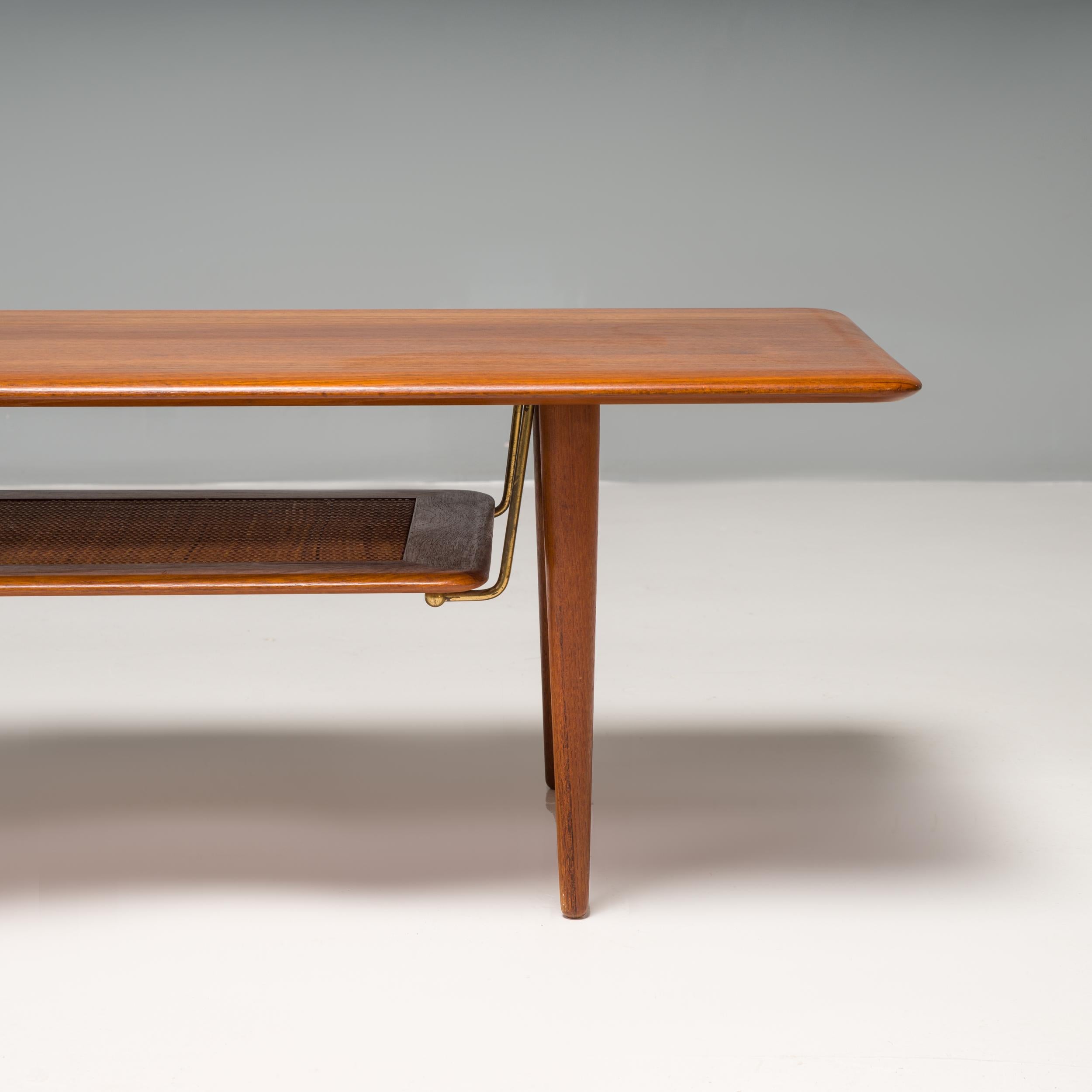 Table basse danoise du milieu du siècle FD-516 de Peter Hvidt & Orla Molgaard-Nielsen en vente 1