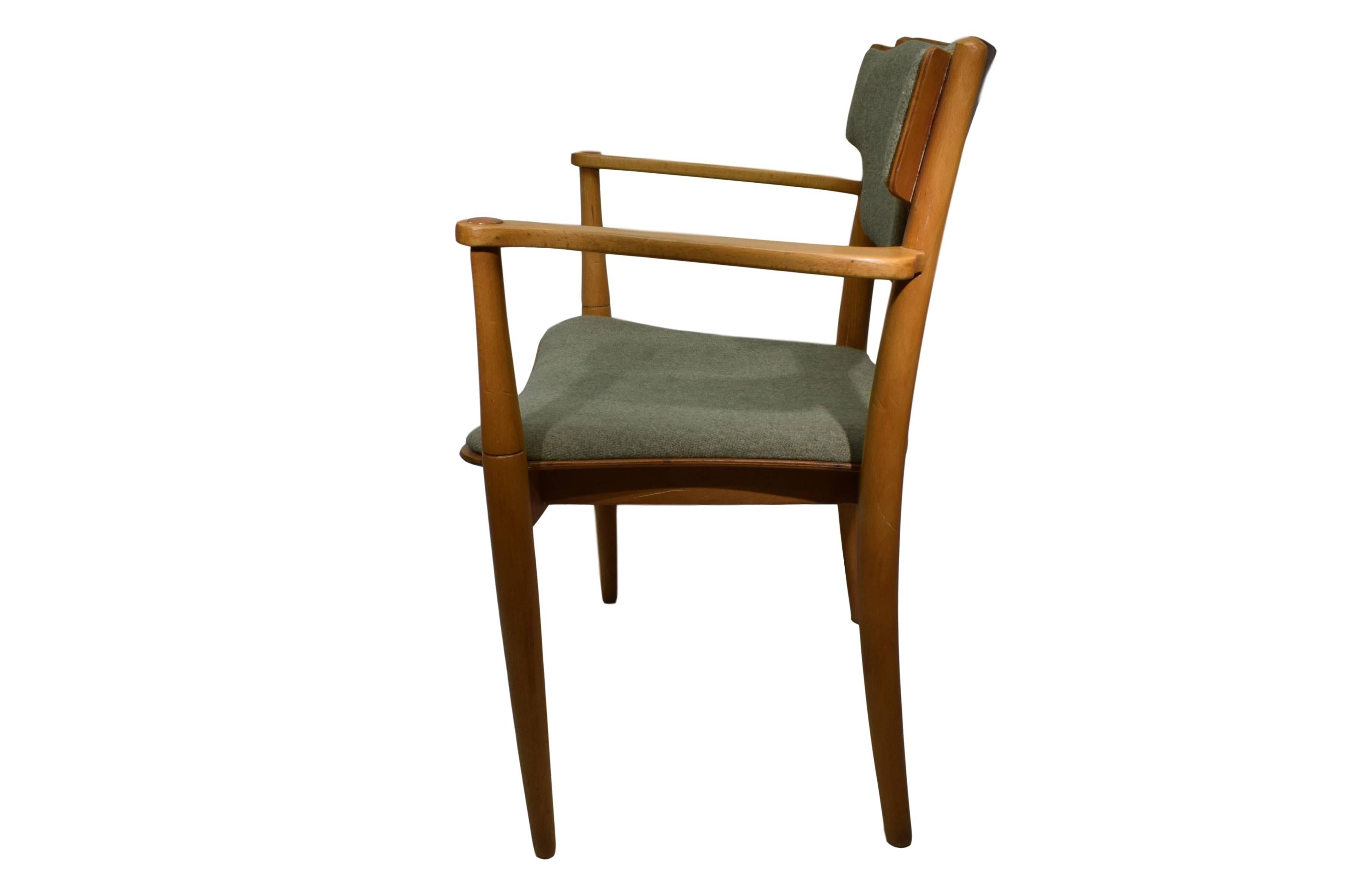 Danish Midcentury Portex Chair by Peter Hvidt & Orla Mølgaard, Woollen Fabric For Sale 1