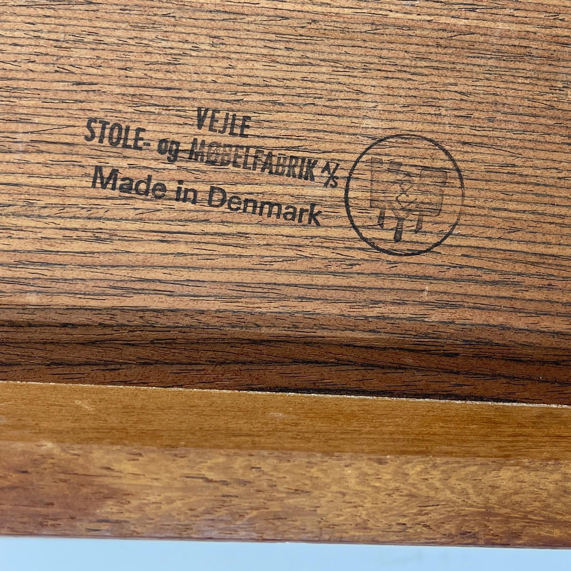 Danish Mid-Century Rectangular Teak Side Table, Vejle Stole og Mobelfabrik For Sale 1
