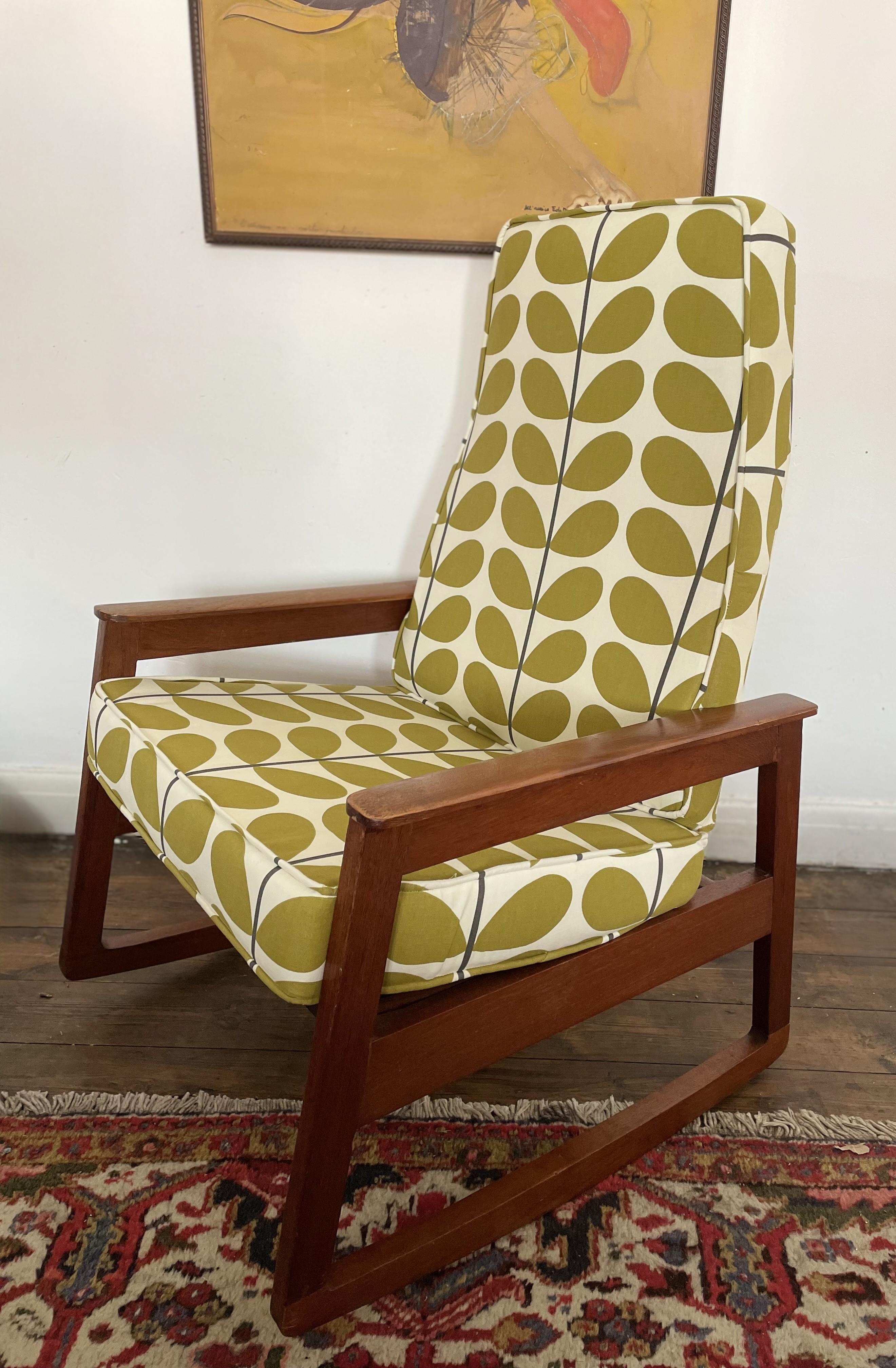 Danish Mid century Rocking Chair C 1960 In Good Condition For Sale In Seaford, GB