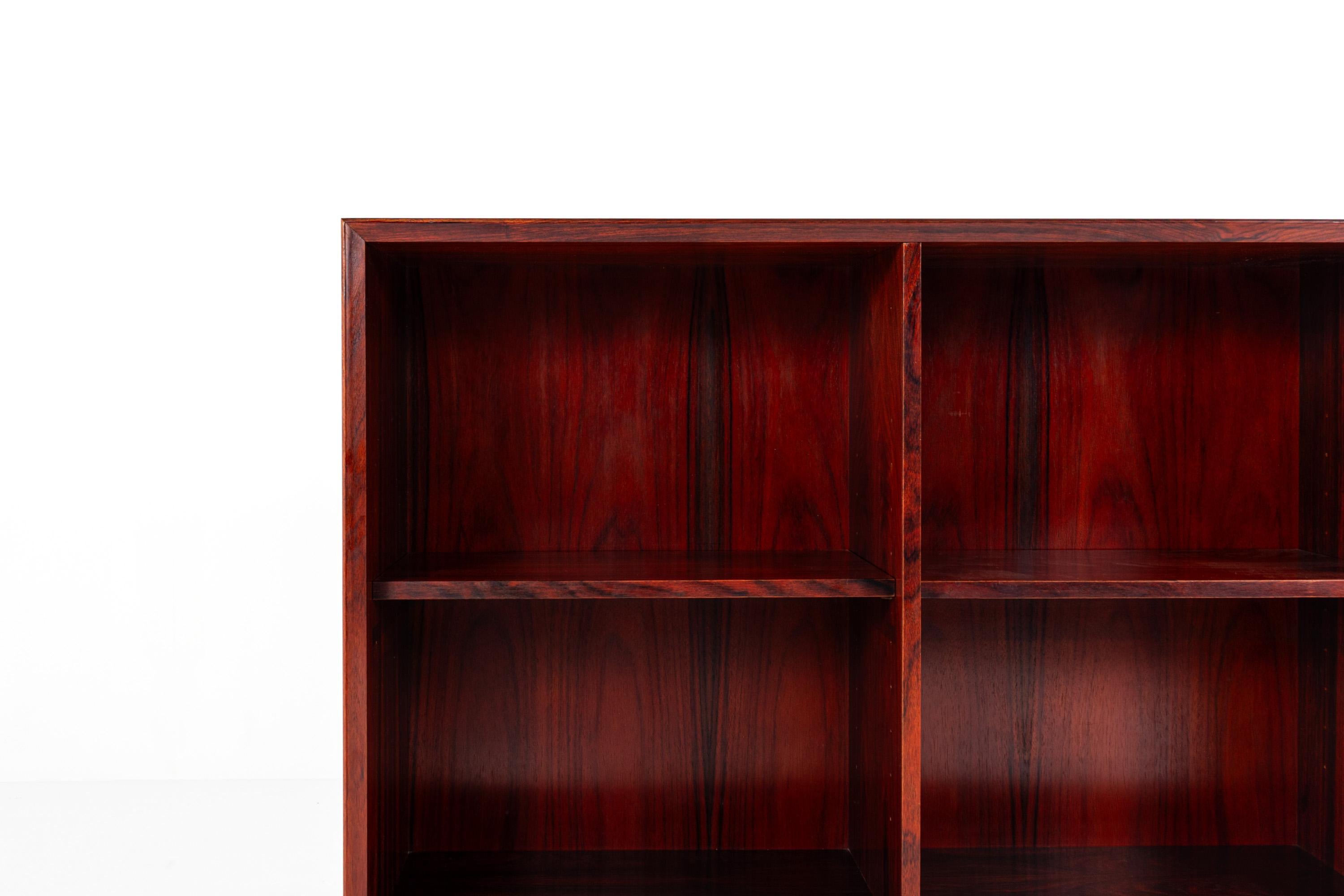 Mid-Century Modern Bibliothèque / armoire ouverte danoise en palissandre du milieu du siècle, années 1960 en vente