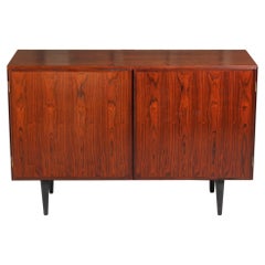 Dänischer Rosenholzschrank/Sideboard von Omann Jun aus der Mitte des Jahrhunderts, ca. 1960er Jahre
