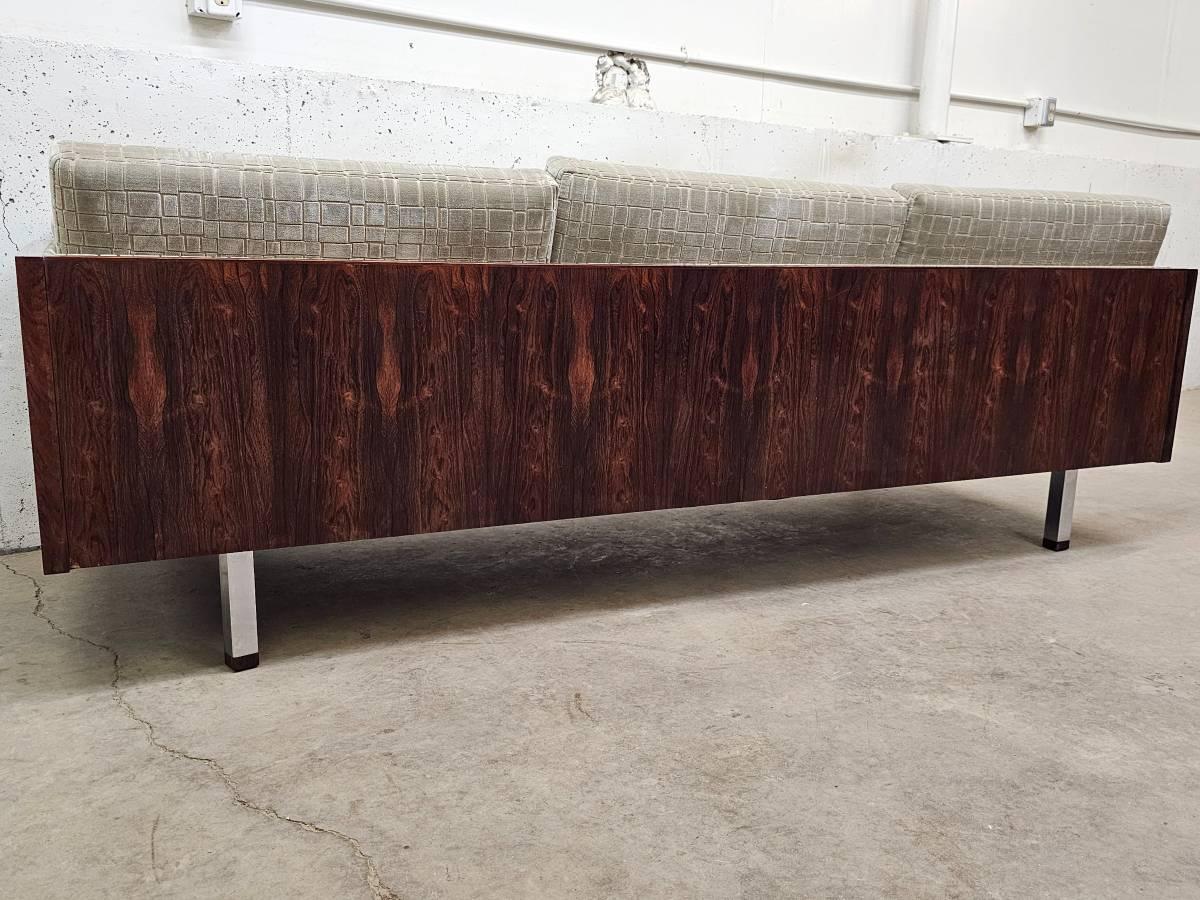 Danish Mid Century Rosewood Case Sofa by Jydsk Mobelvaerk In Good Condition In Denver, CO