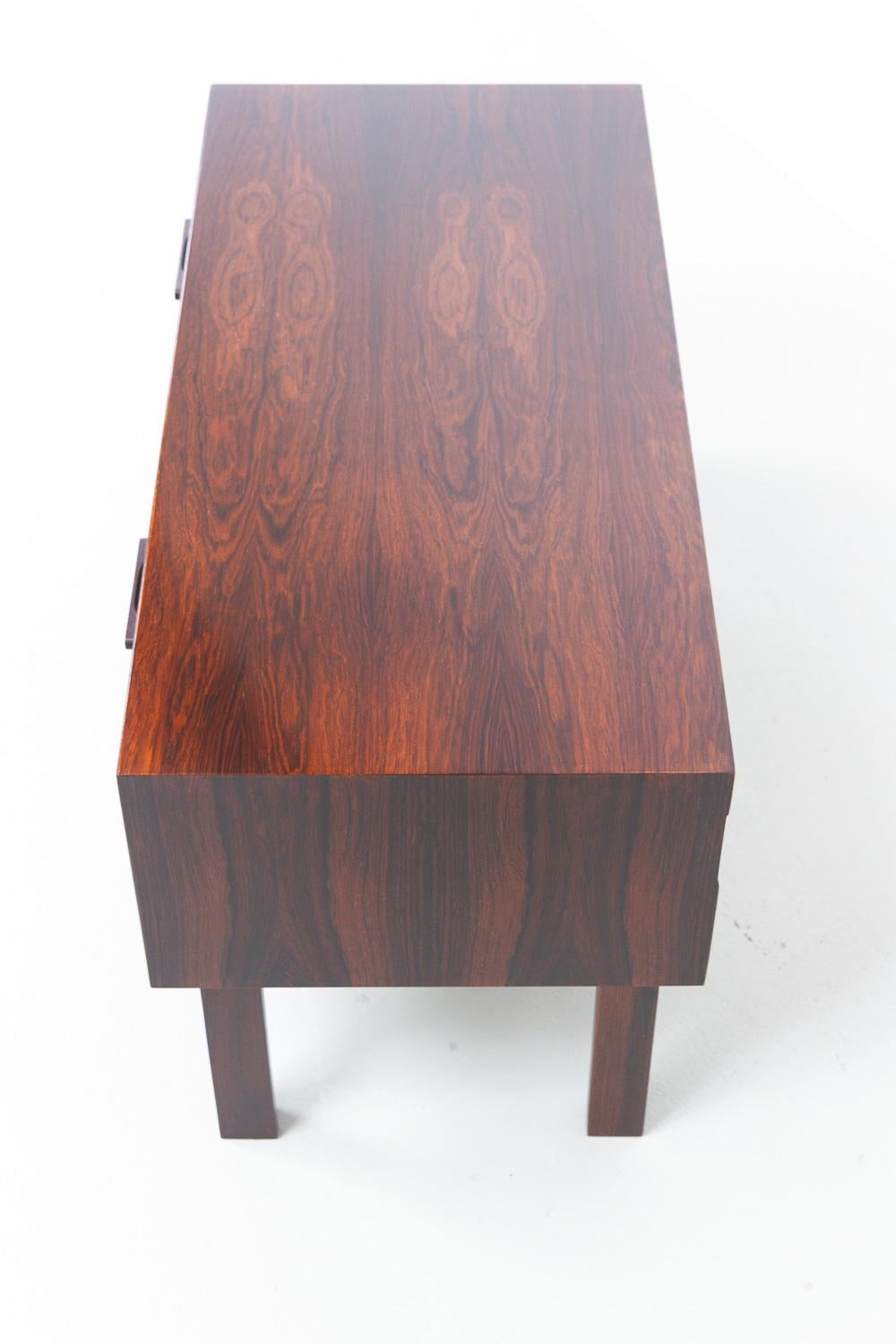 Commode en palissandre danoise du milieu du siècle par Kai Kristiansen pour FM, années 1960. en vente 6