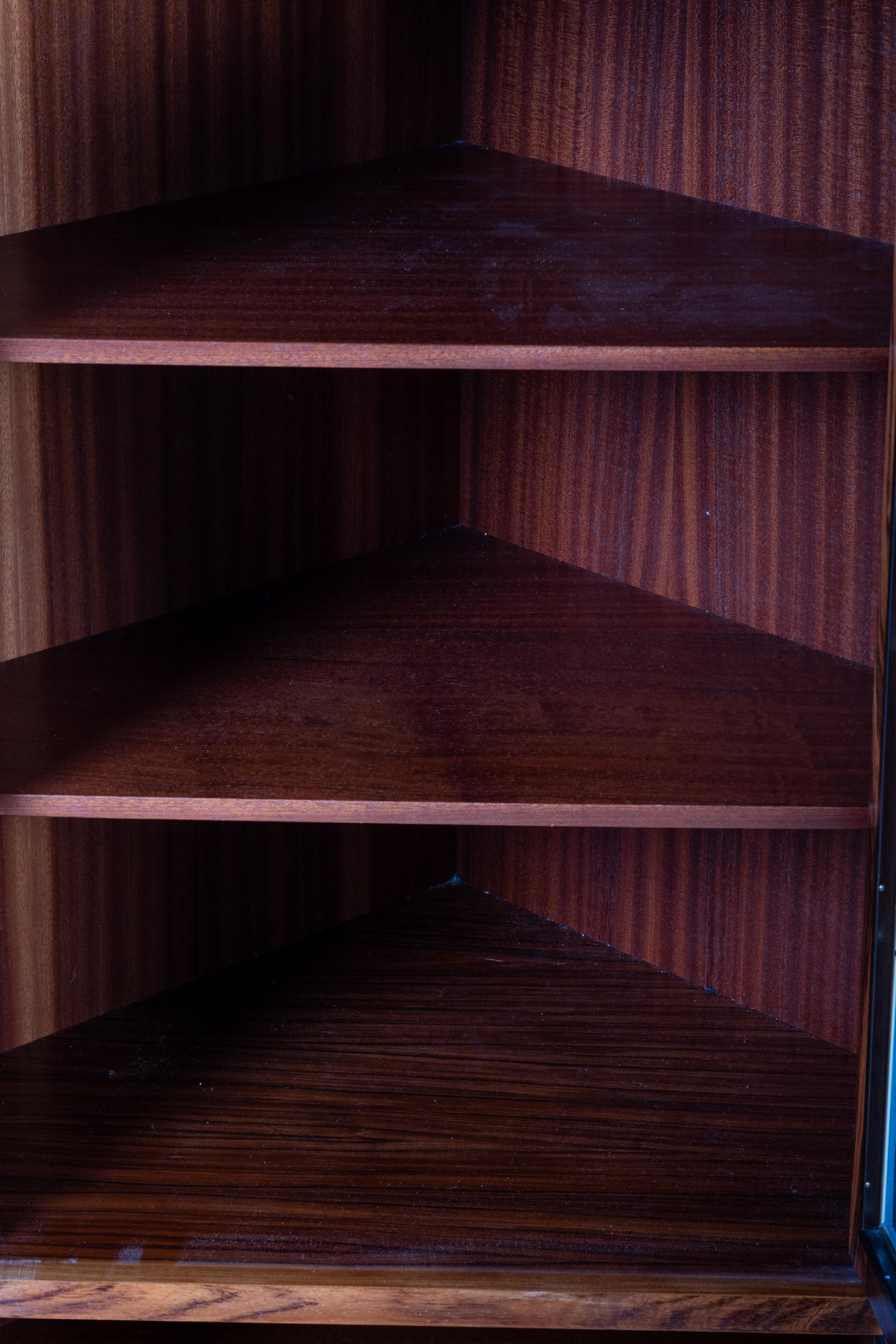 Mobile angolare / mobile bar danese in palissandro della metà del secolo scorso, anni '60 In condizioni buone in vendita a Nørre Aaby, DK