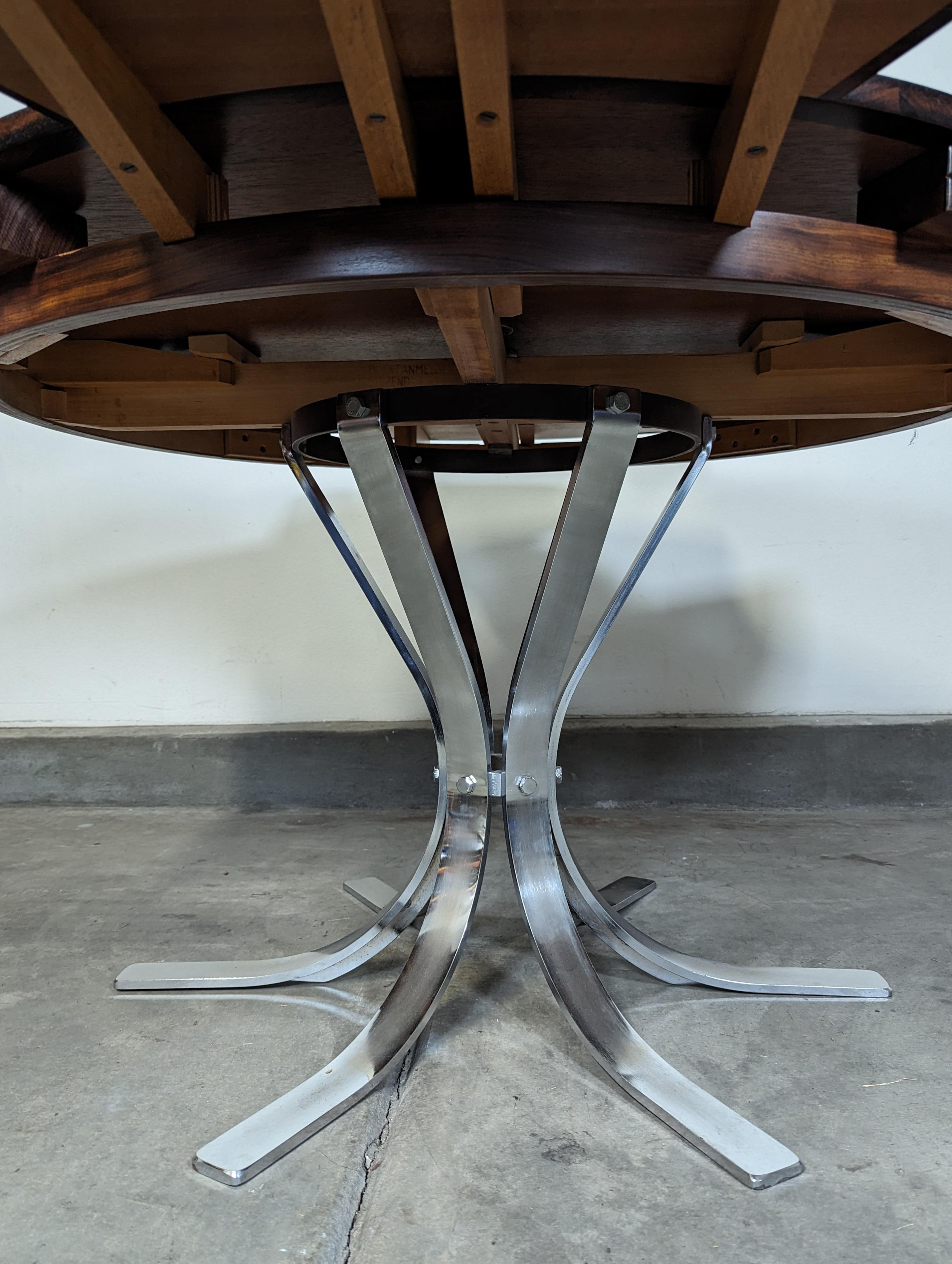 Danish Mid Century Rosewood Flip Flap Circular Dining Table by Dyrlund, c1960s For Sale 5