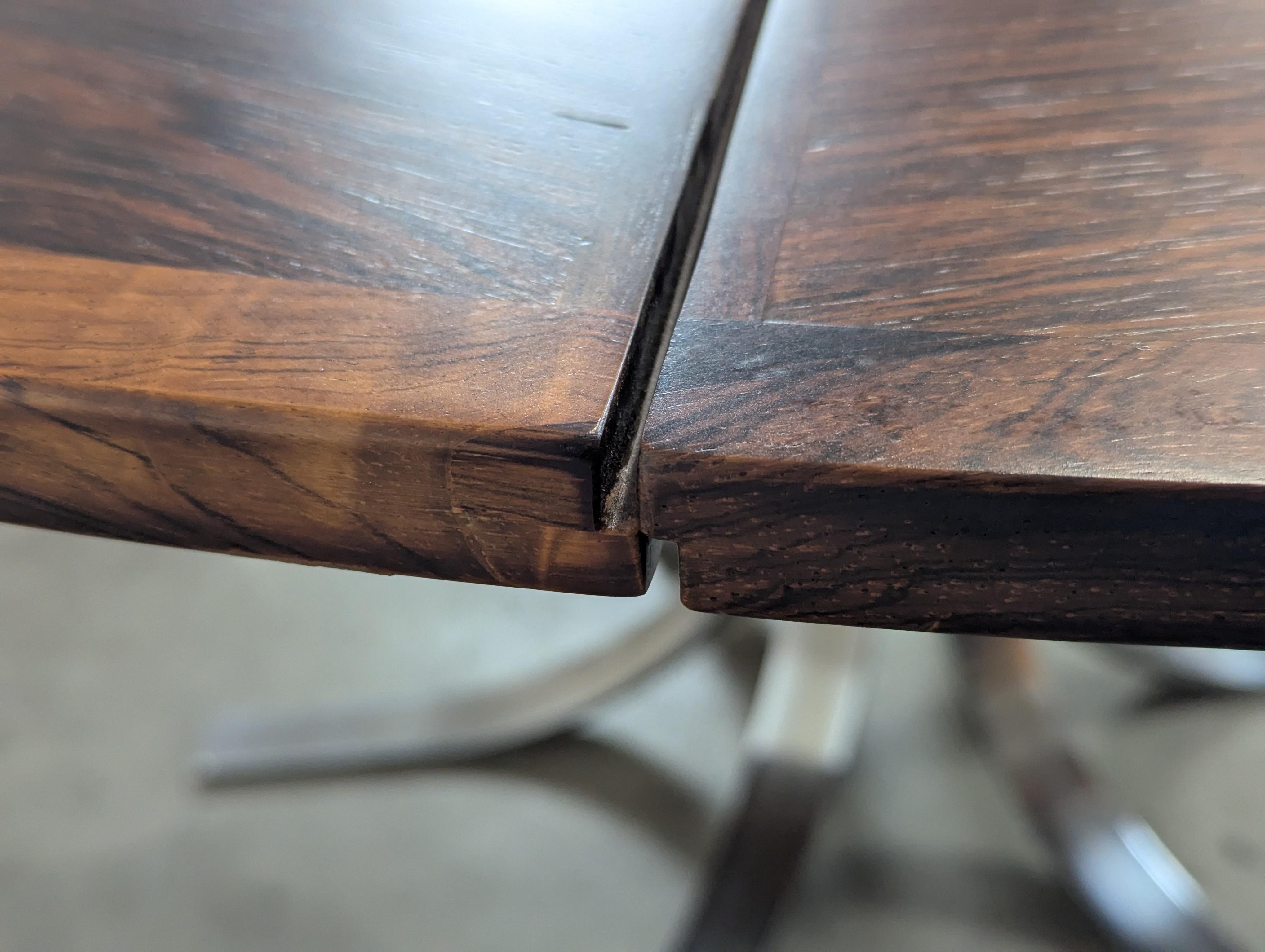 Danish Mid Century Rosewood Flip Flap Circular Dining Table by Dyrlund, c1960s 12