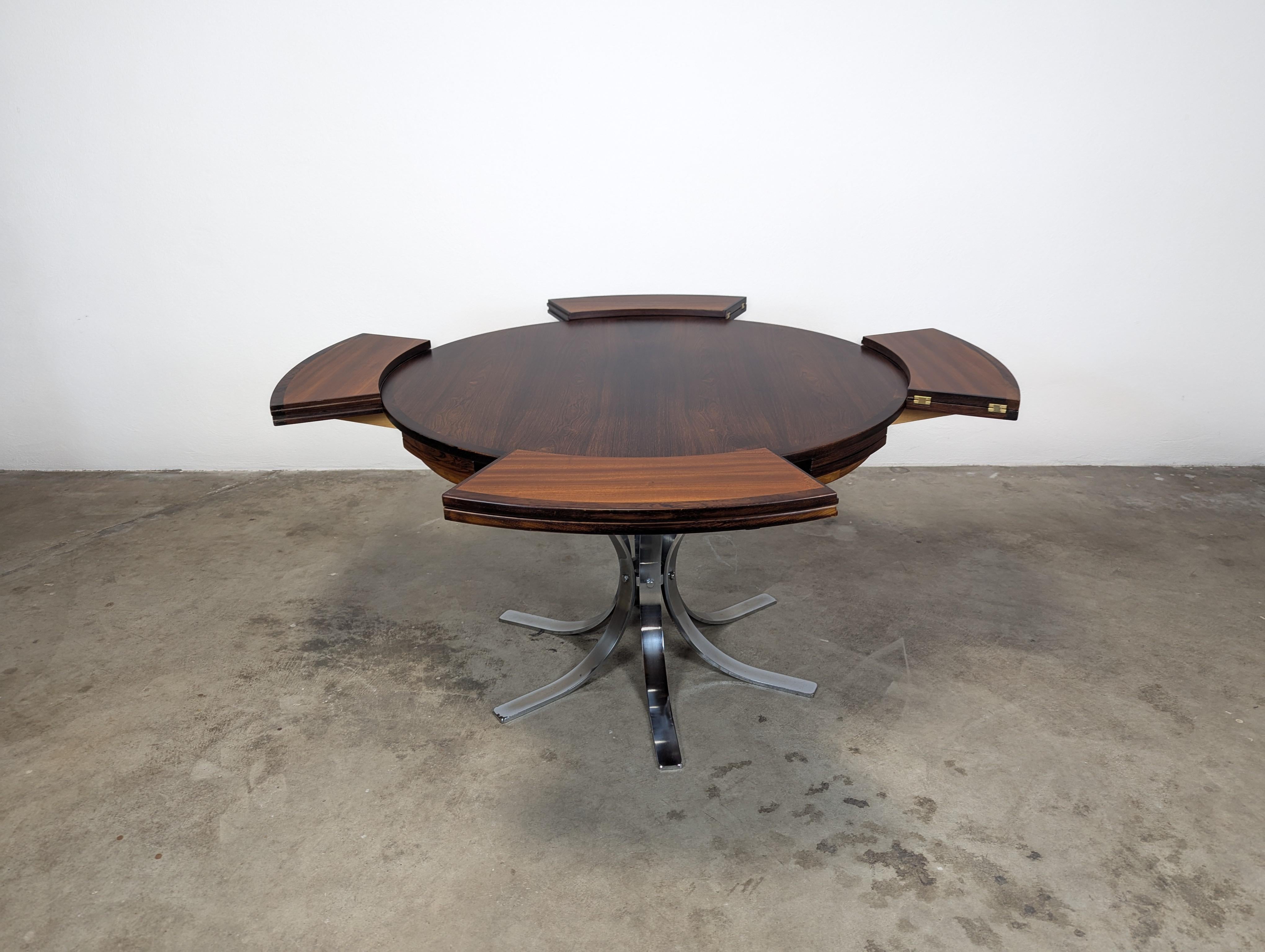 Danish Mid Century Rosewood Flip Flap Circular Dining Table by Dyrlund, c1960s 1