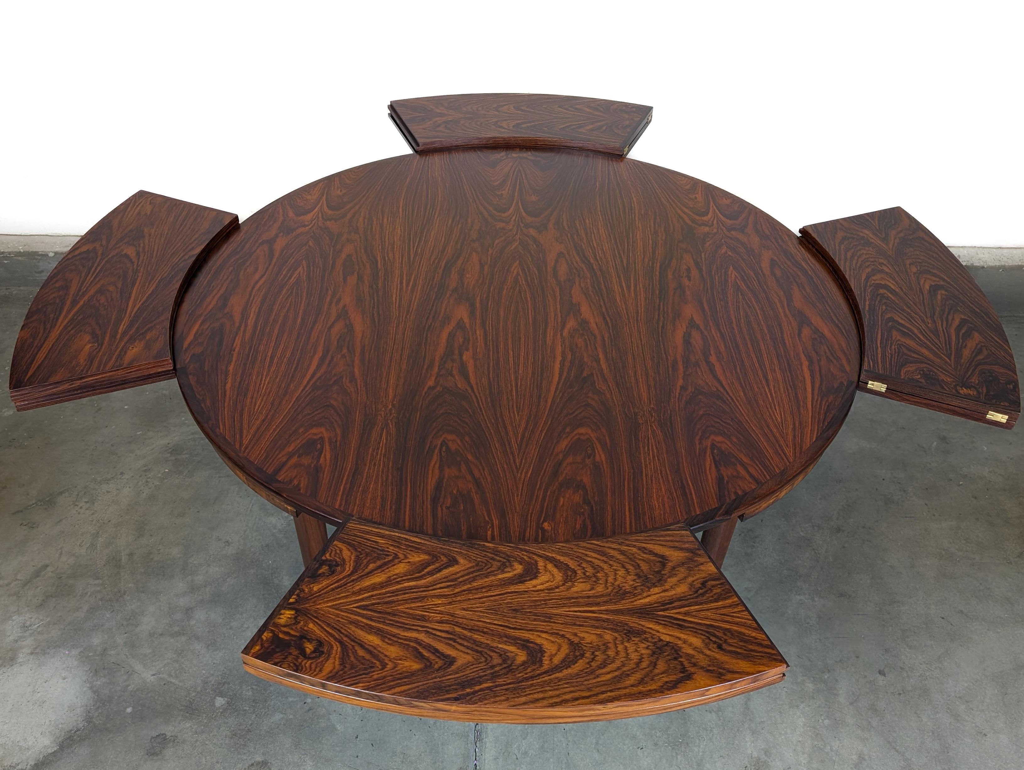 Danish Mid Century Rosewood Flip Flap Circular Dining Table by Dyrlund, c1960s For Sale 2