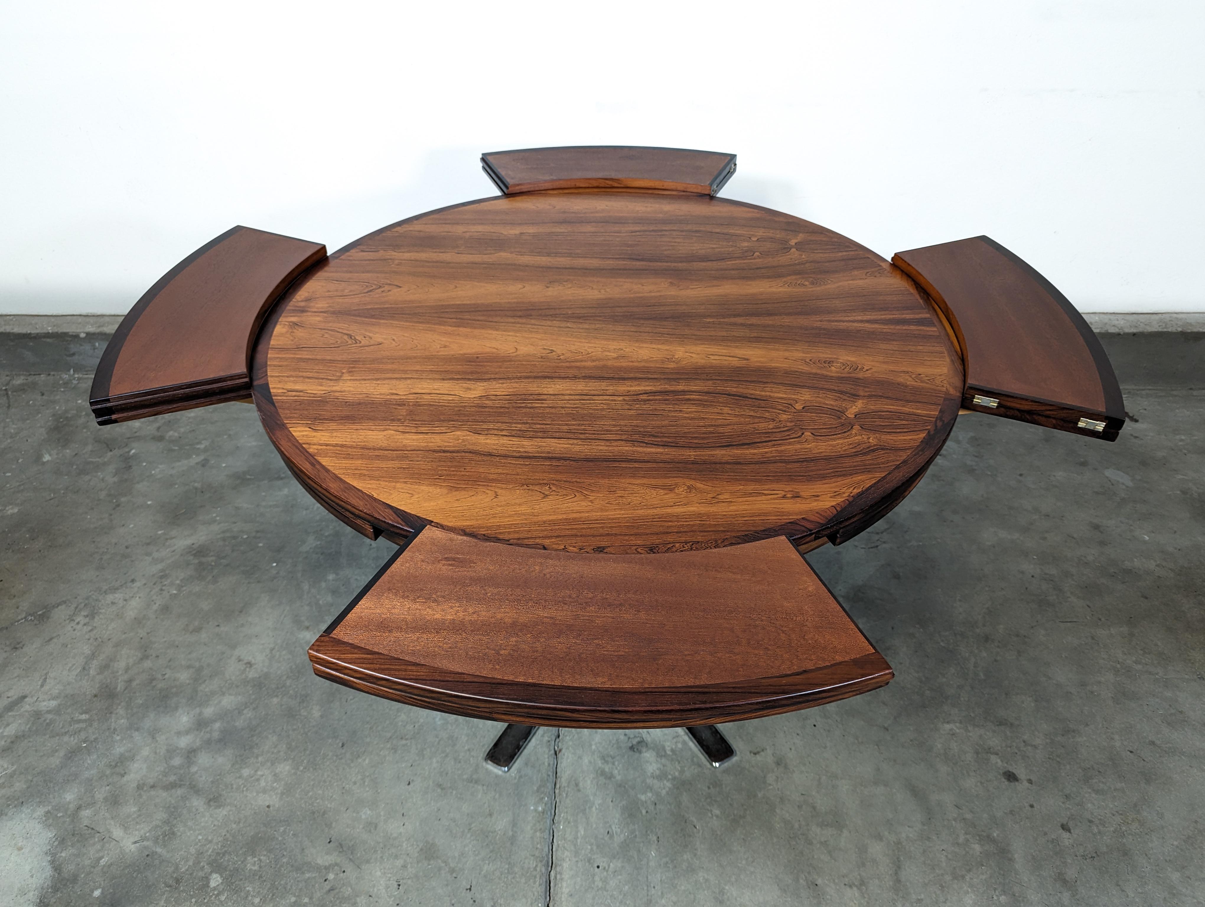 Danish Mid Century Rosewood Flip Flap Circular Dining Table by Dyrlund, c1960s For Sale 3