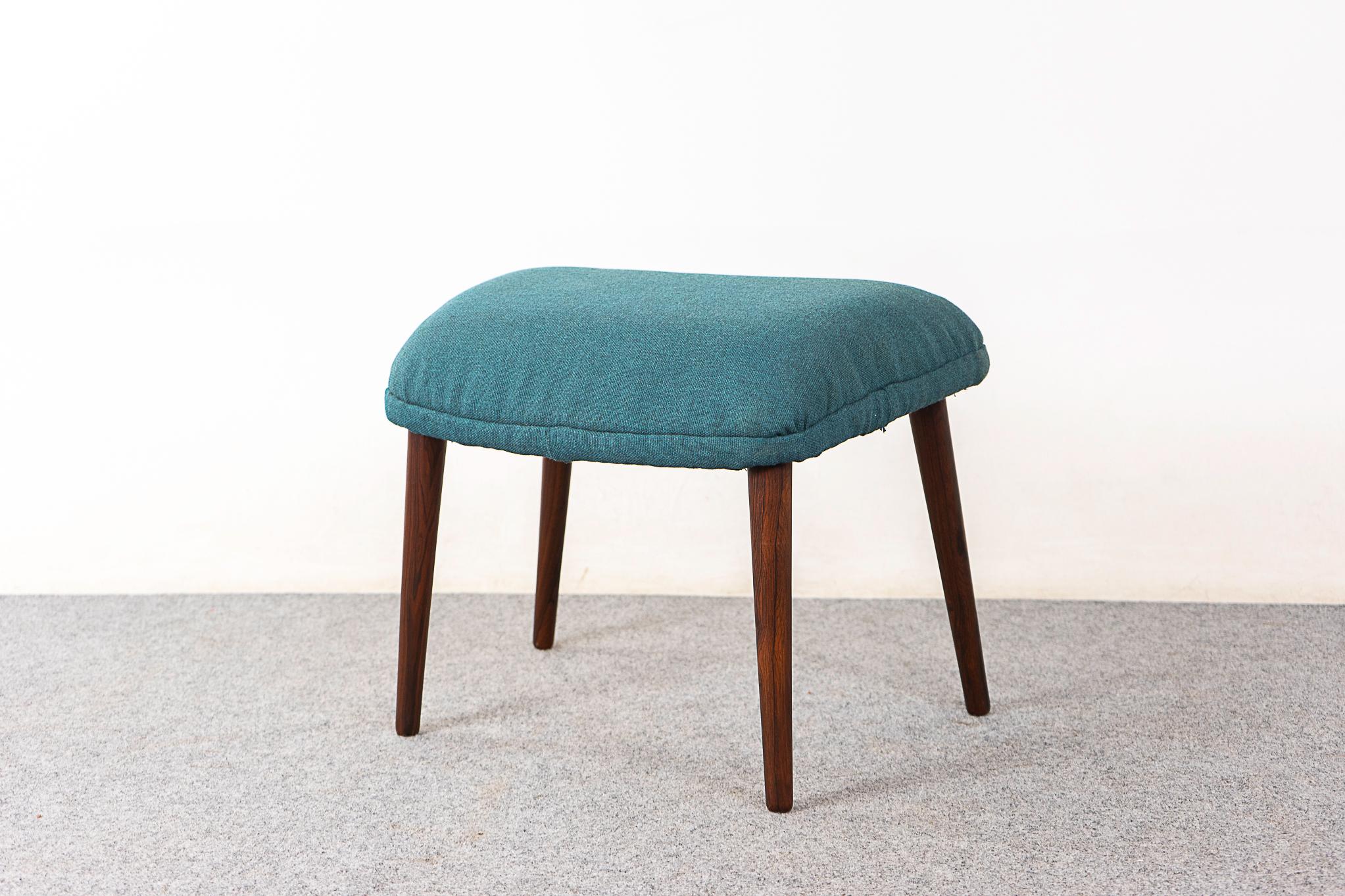 Danish Mid-Century Rosewood Footstool  In Good Condition For Sale In VANCOUVER, CA