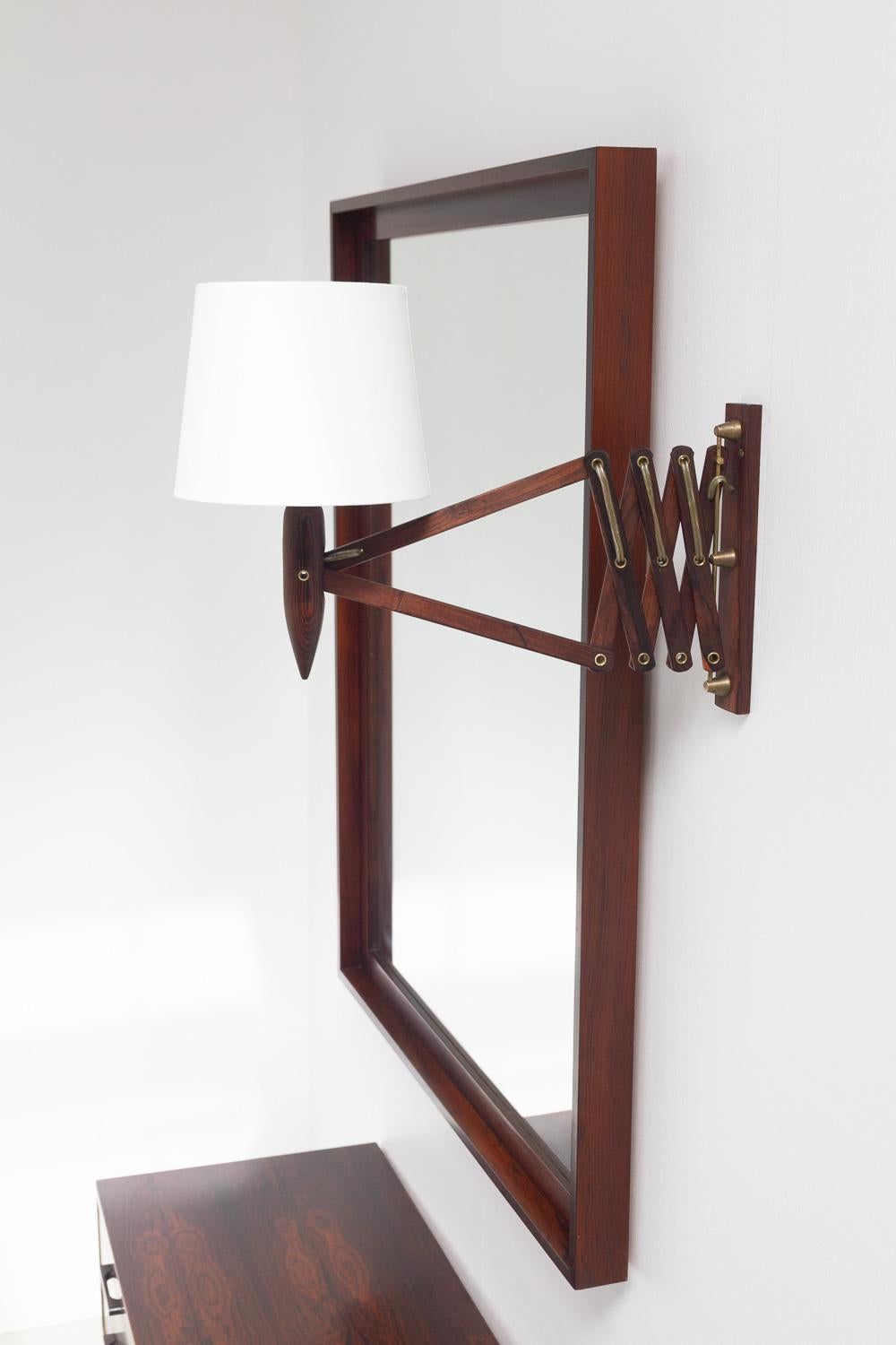 Lampada da parete a forbice in palissandro danese del Mid-Century, anni '60. in vendita 6