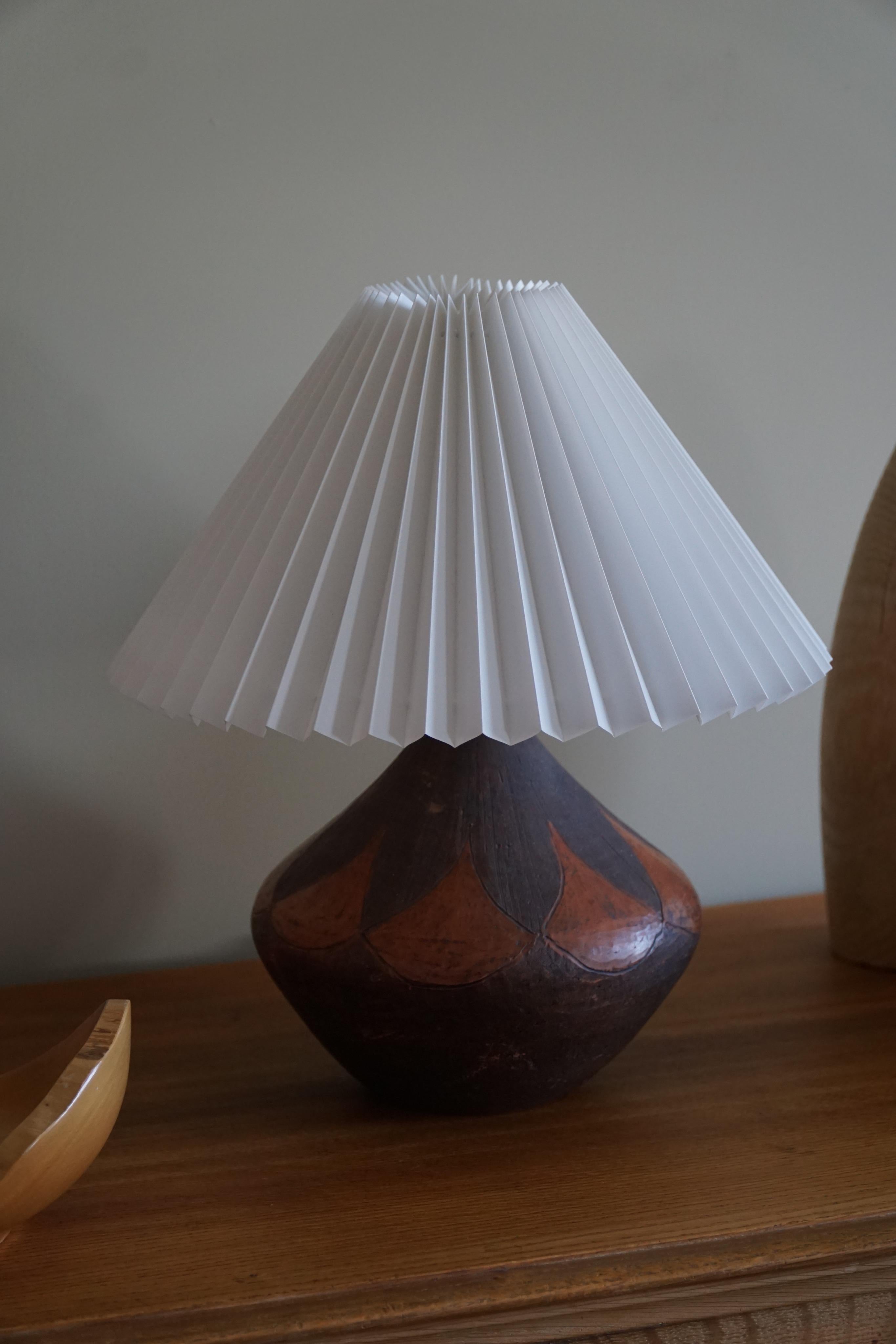 Danish Midcentury Round Ceramic Table Lamp, Earthen Colors, 1950s For Sale 4