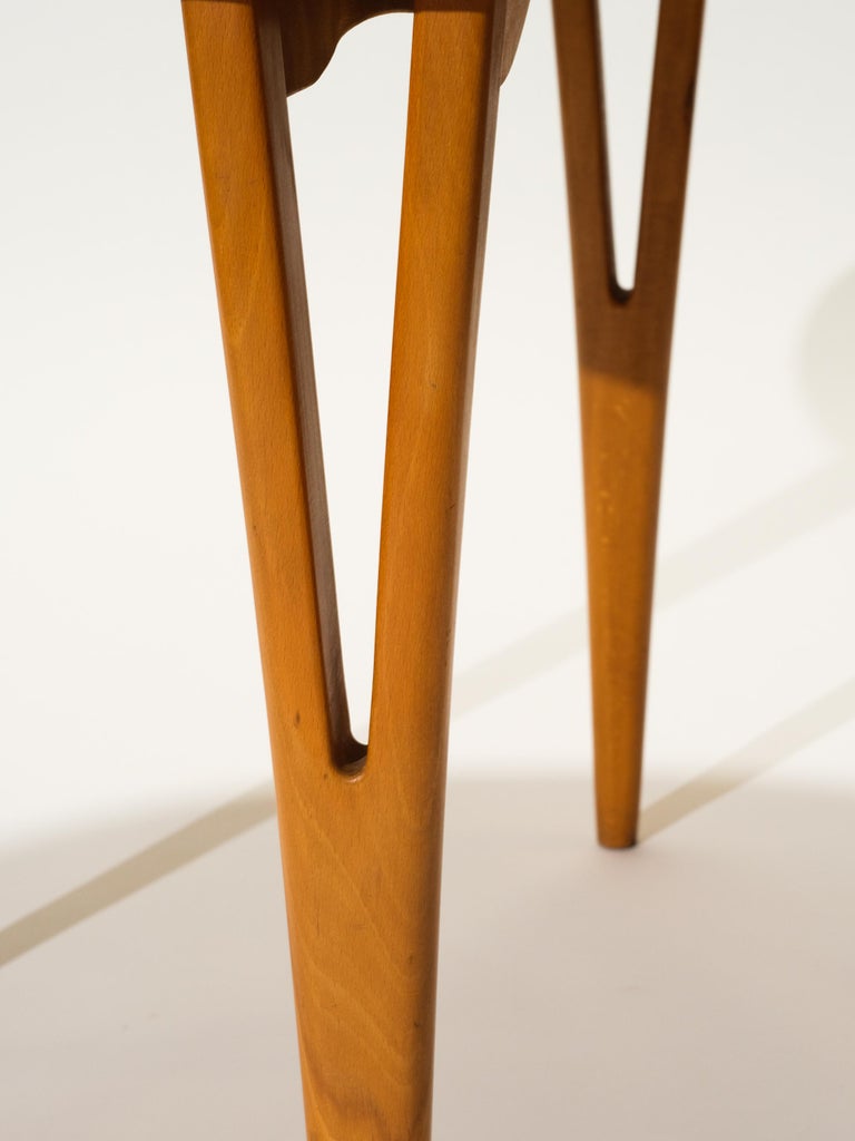 Danish MidCentury Round Coffee Table in Teak and Beech For Sale at 1stDibs