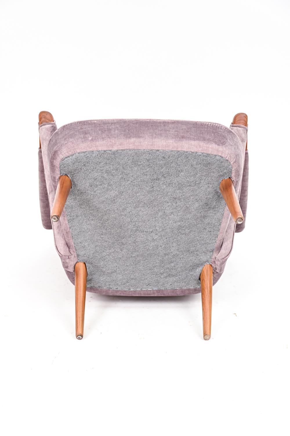 Danish Mid-Century Sculptural Teak Lounge Chair 7