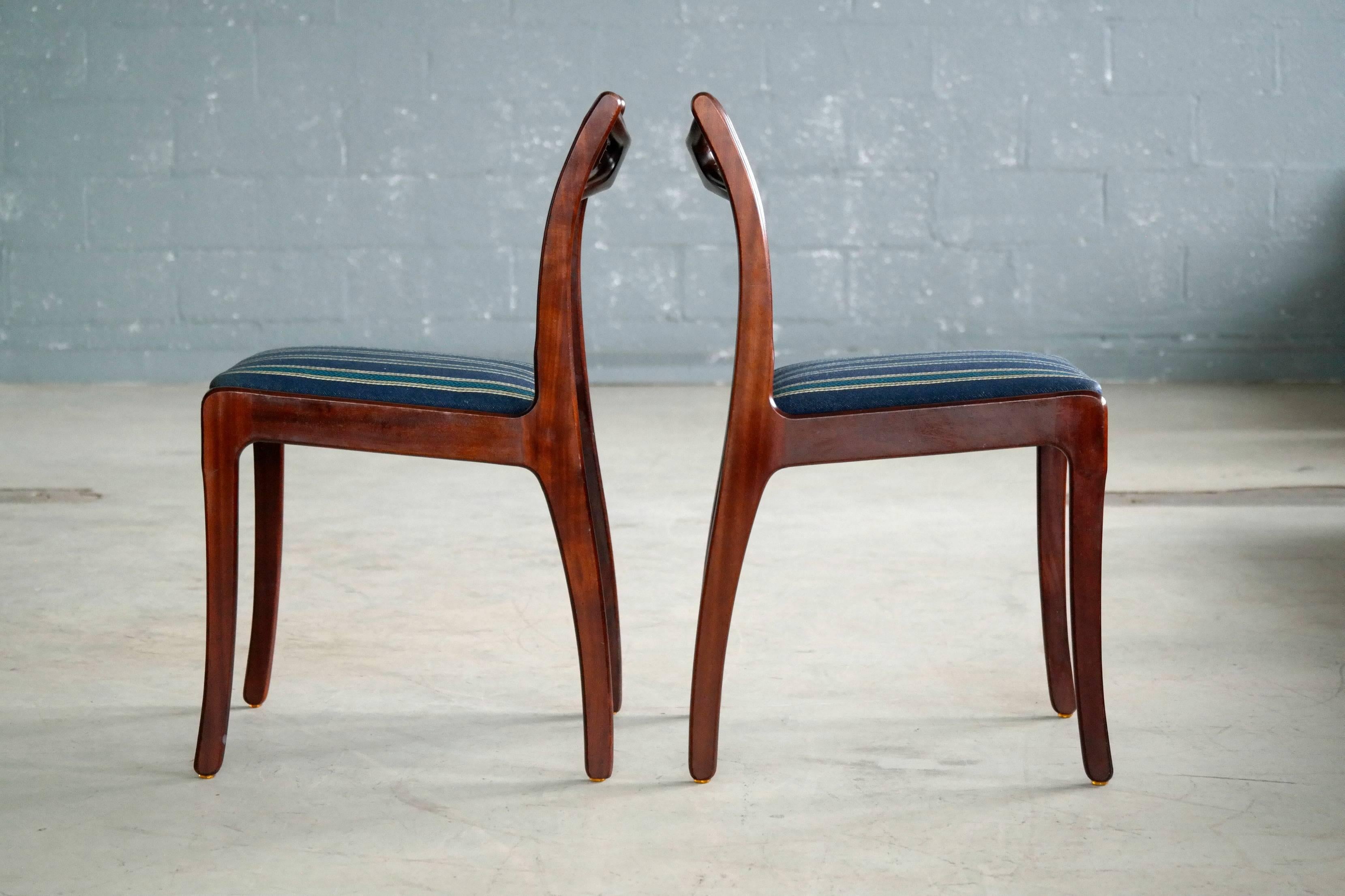 Danish Midcentury Set of Six Mahogany Dining Chairs 3