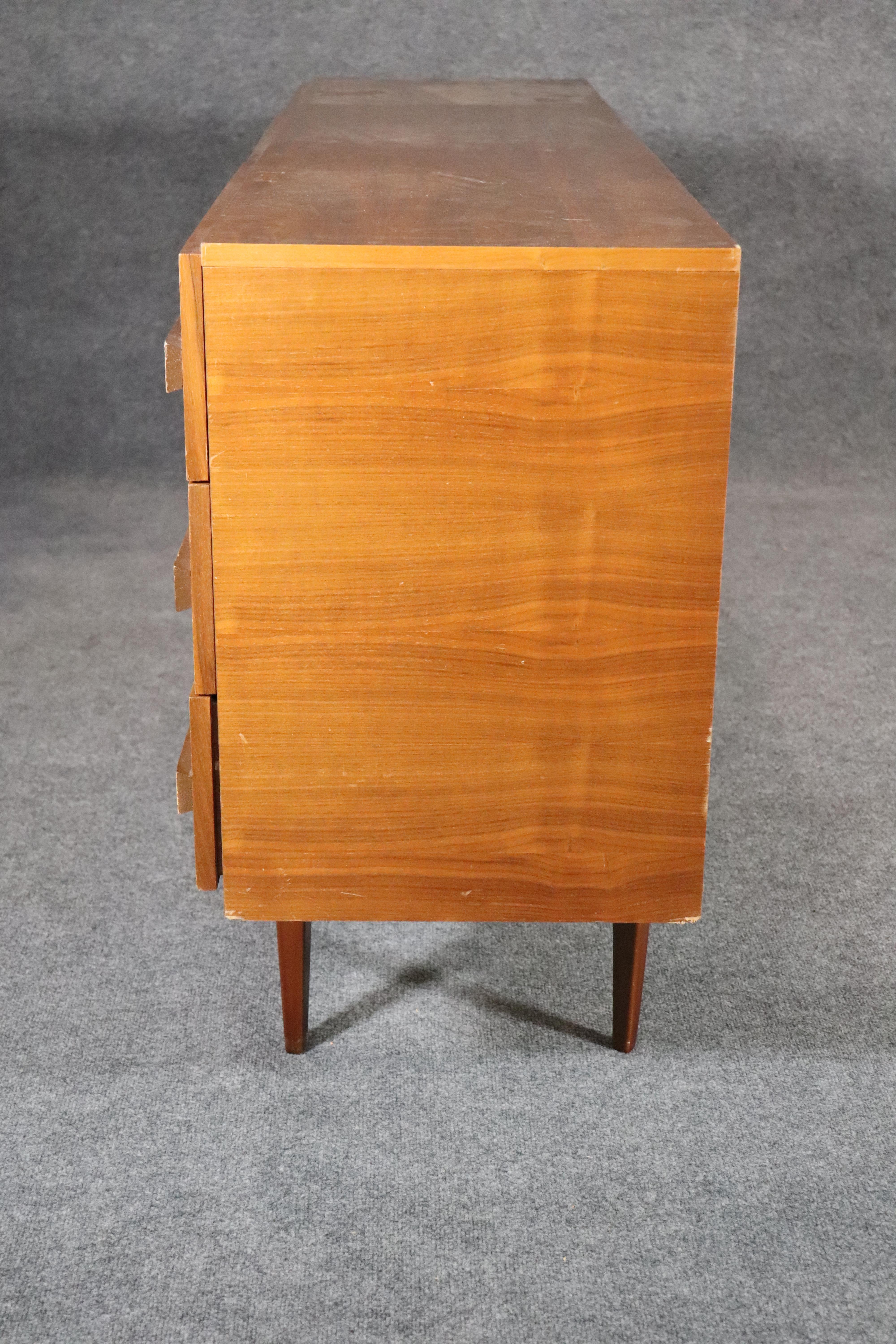 Danish Mid-Century Sideboard In Good Condition For Sale In Brooklyn, NY