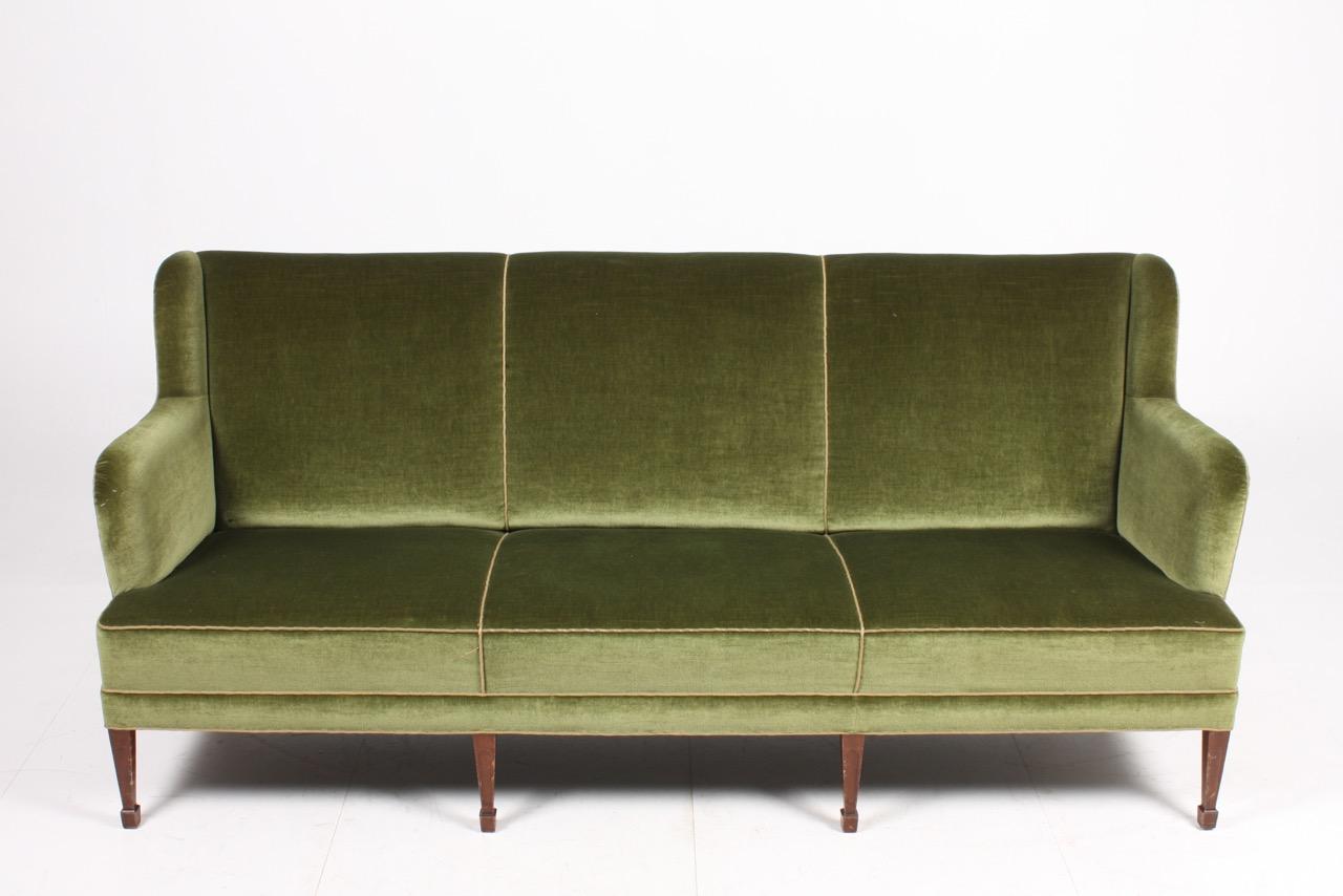 Danish Midcentury Sofa by Cabinetmaker Frits Henningsen, 1940s 1