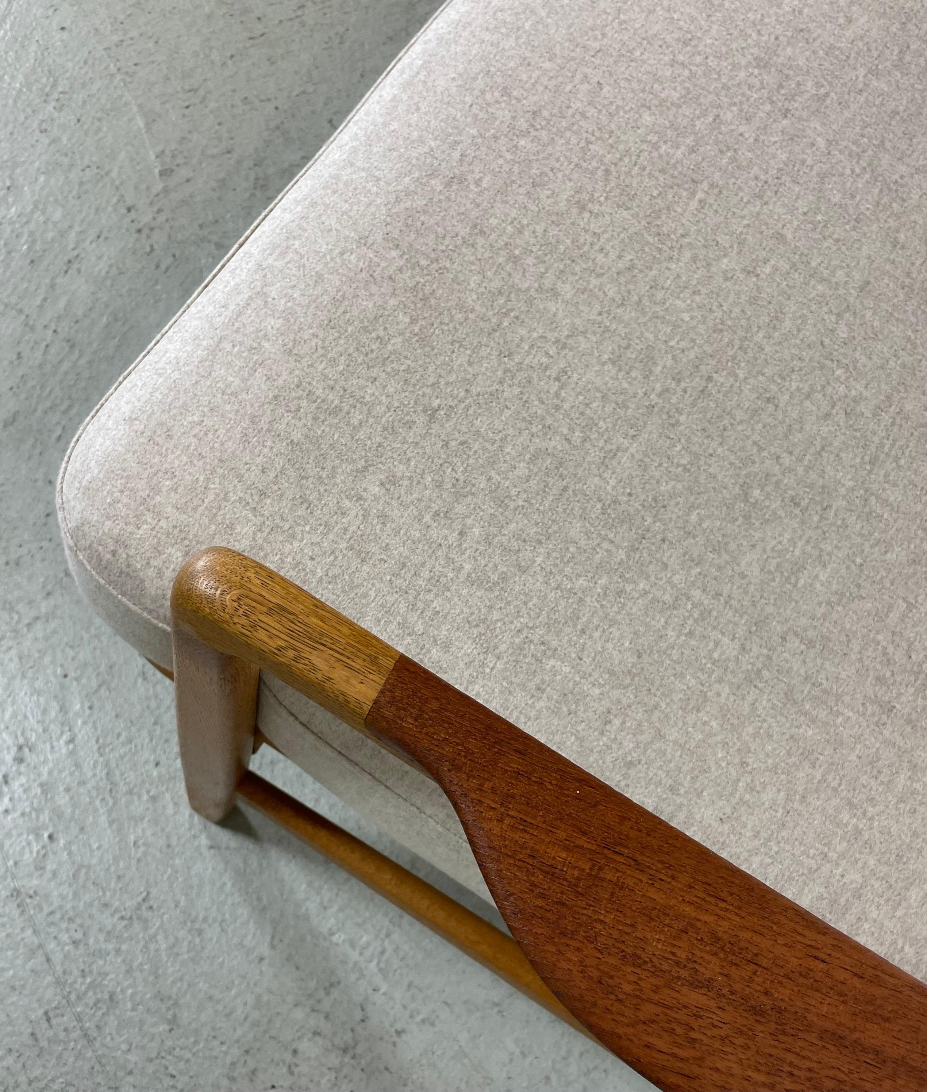 Danish Mid-Century Sofa by Tove & Edward Kindt-Larsen, Denmark 1950s For Sale 8