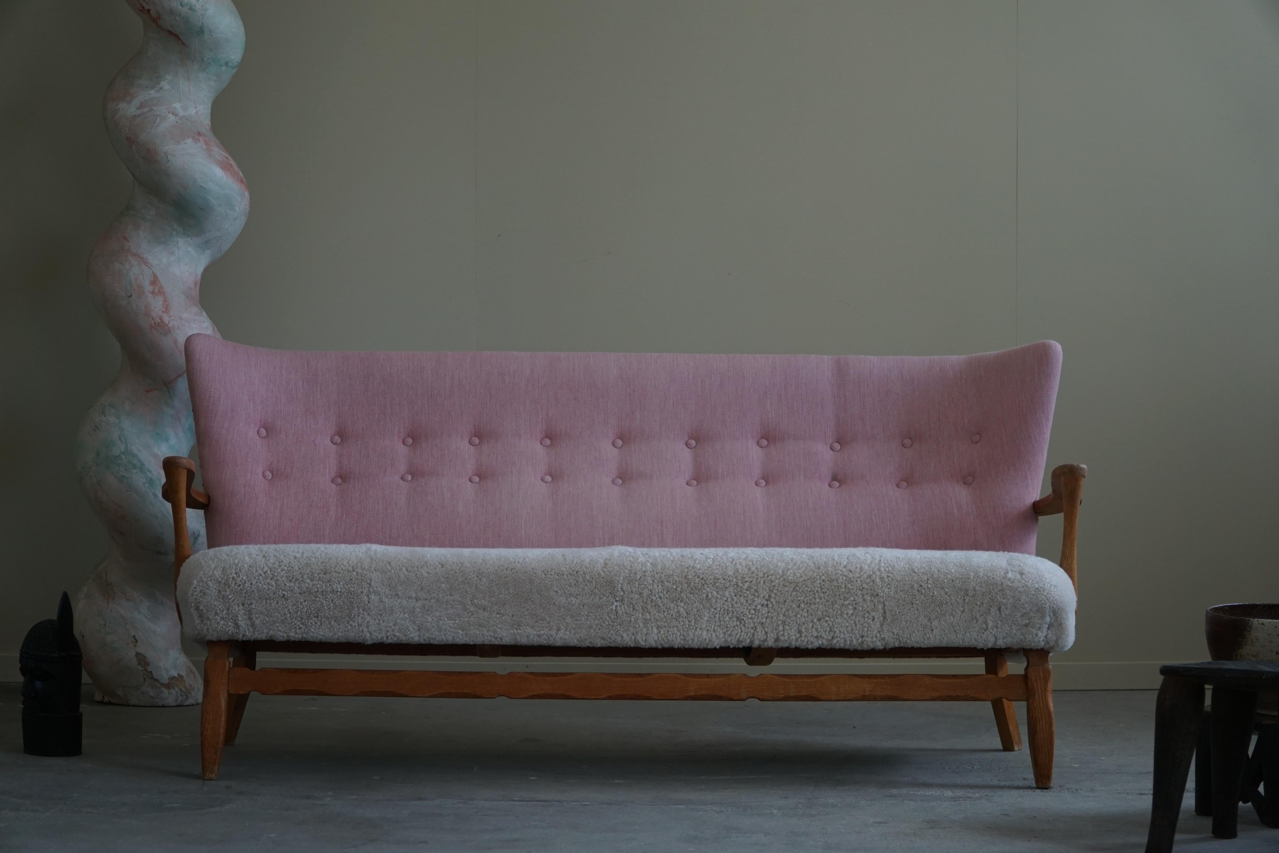 Mid-Century Modern Danish Mid Century Sofa in Oak, Reupholstered in Lambswool, Viggo Boesen 1960s