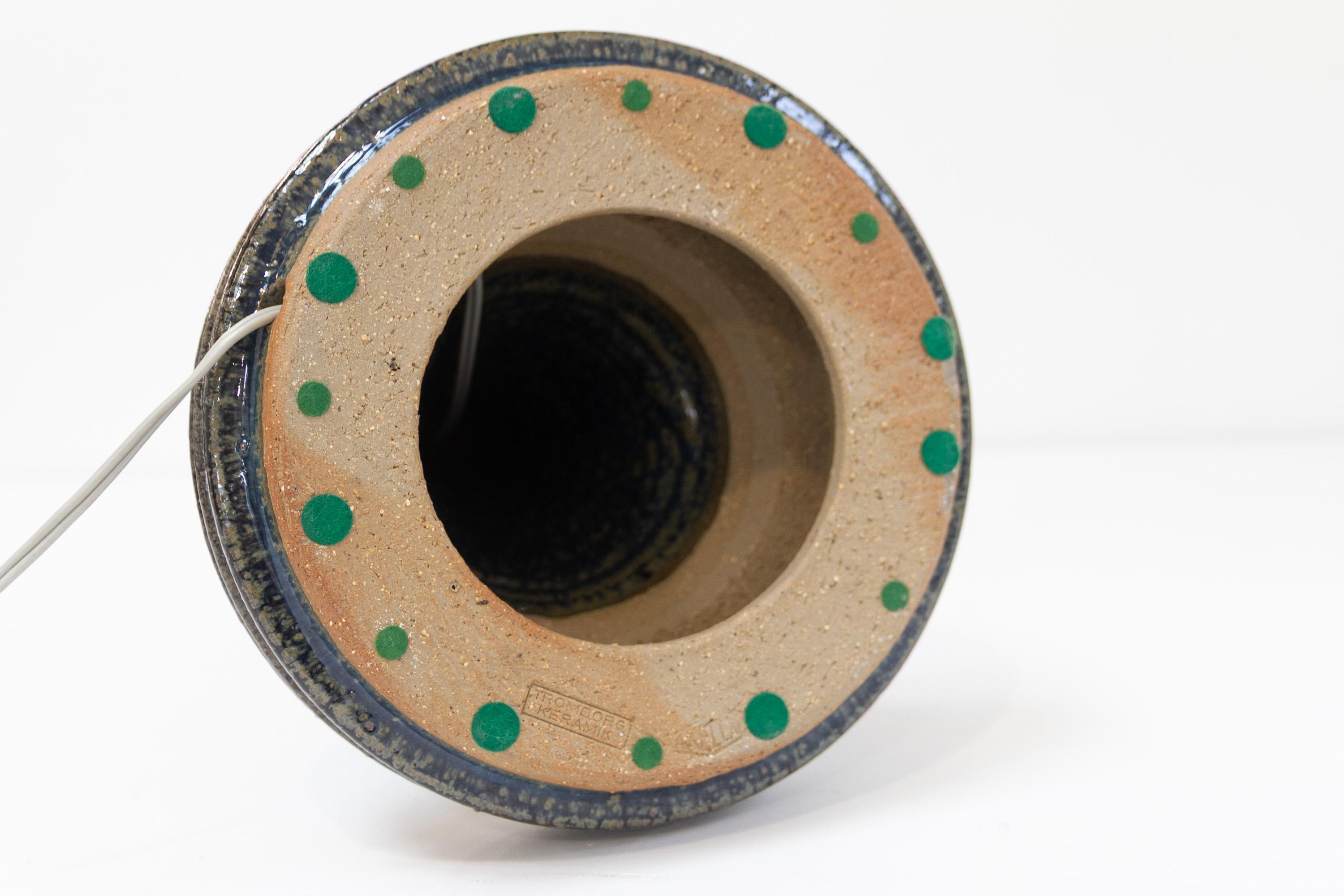 Lampe de table danoise en grès du milieu du siècle par Frank Tromborg pour Axella, années 1960. en vente 8