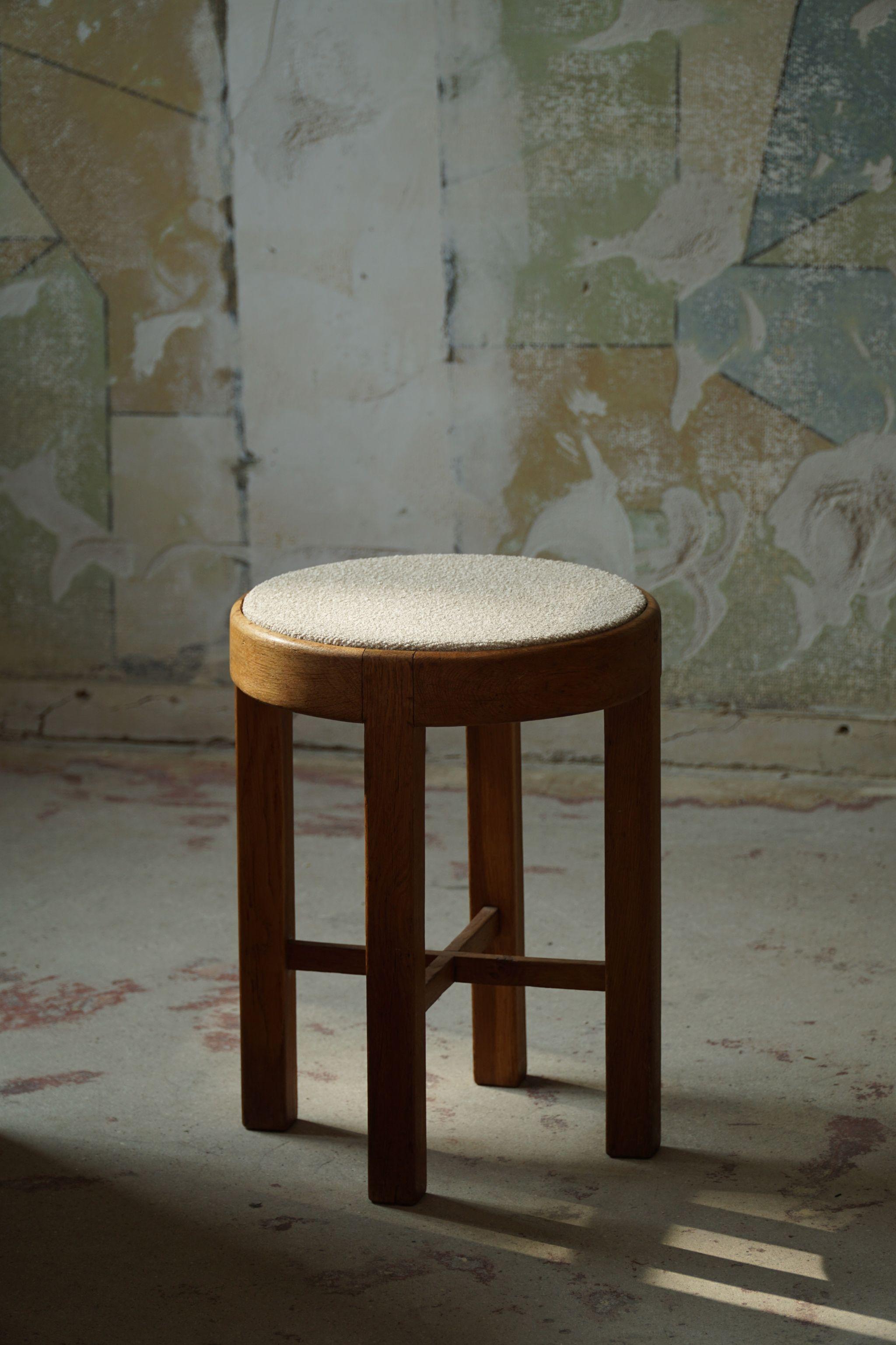 Danish Mid Century Stool in Oak and Reupholstered in Bouclé Wool, ca 1950s For Sale 2