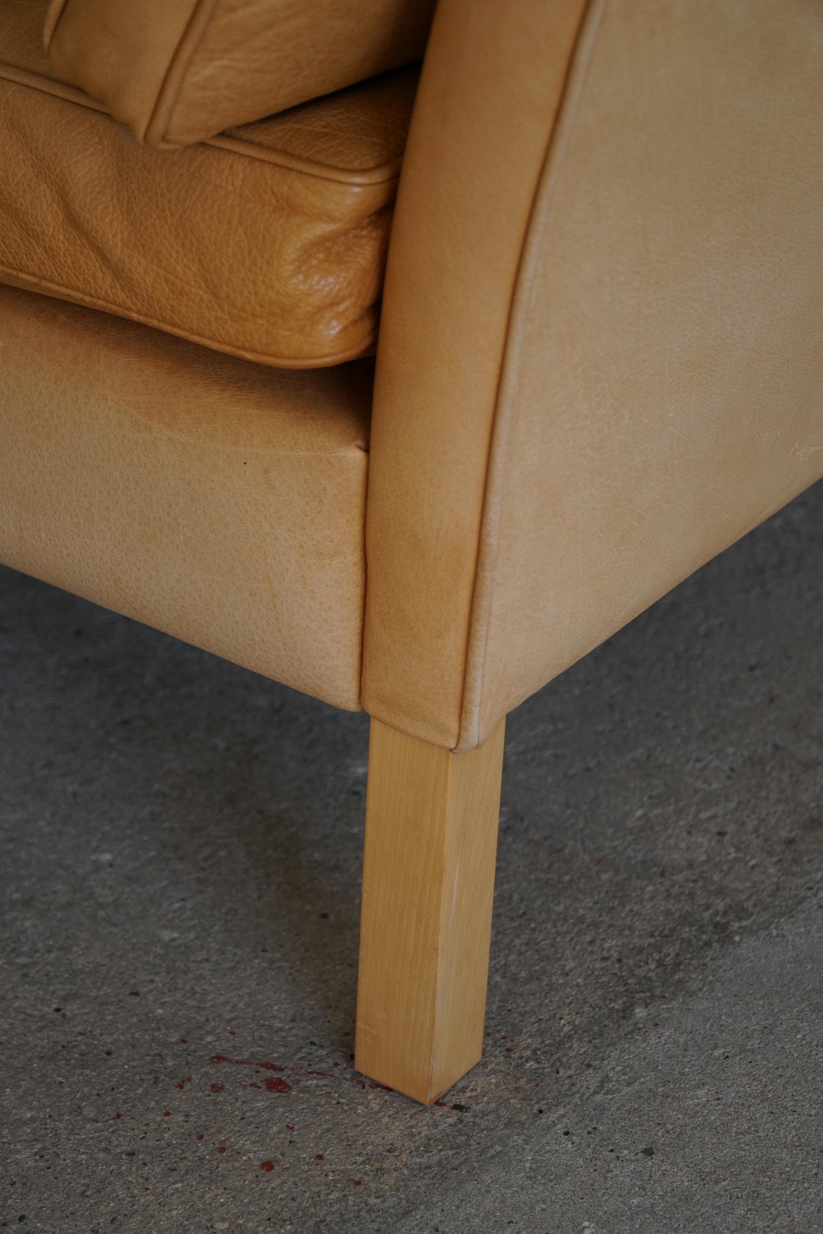 Dänisches Stouby 3-Sitzer-Sofa aus cognacbraunem Leder aus der Jahrhundertmitte, 1970er Jahre im Angebot 6