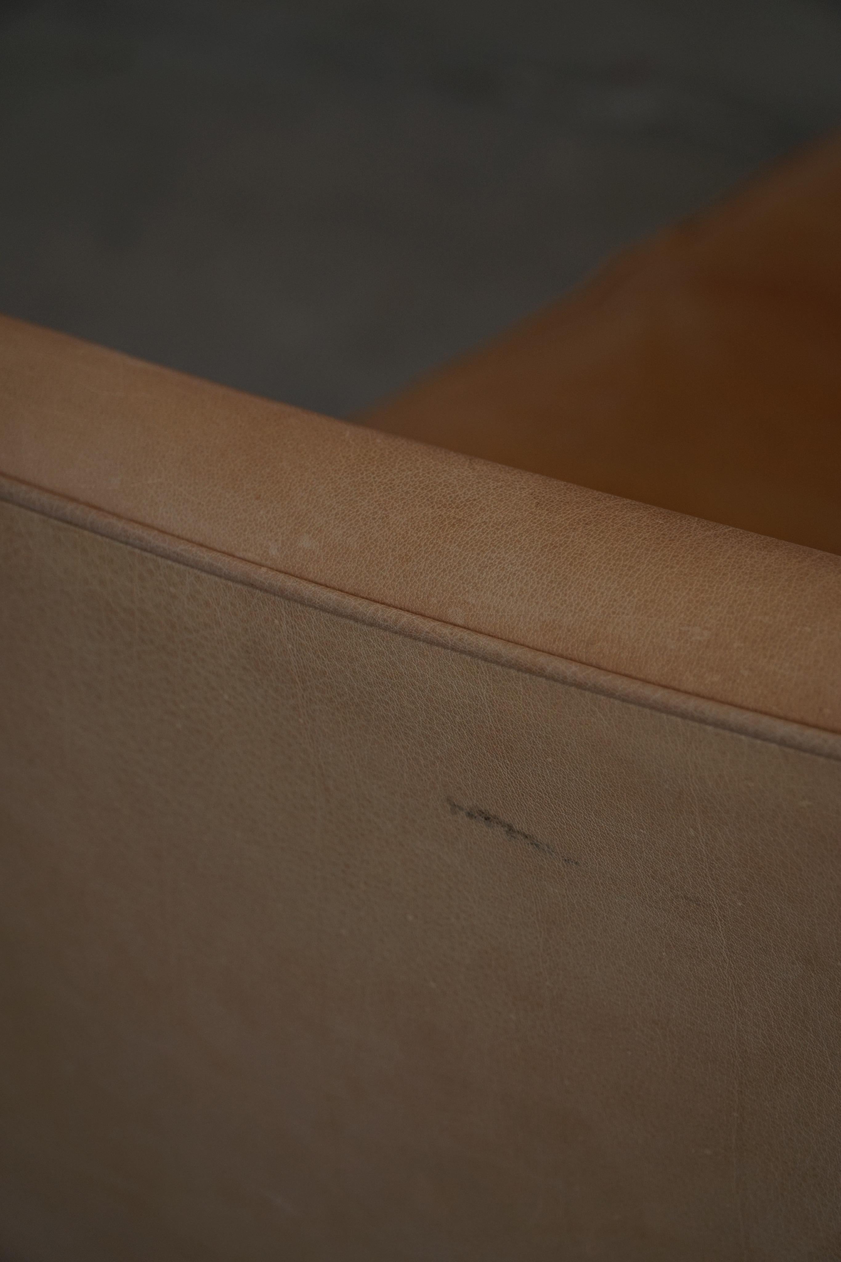 Dänisches Stouby 3-Sitzer-Sofa aus cognacbraunem Leder aus der Jahrhundertmitte, 1970er Jahre im Angebot 7