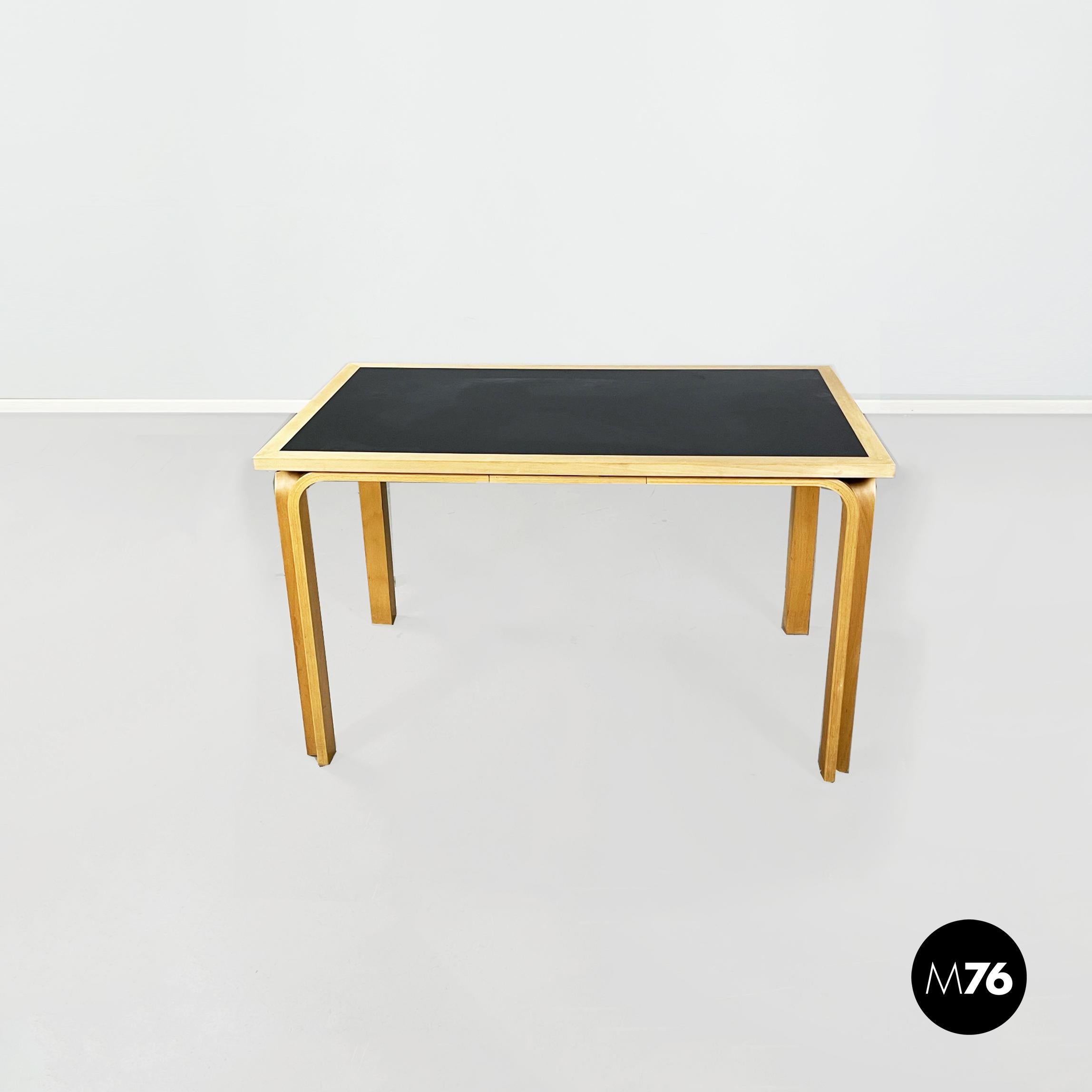 Mid-Century Modern Table danoise du milieu du siècle DK 7870 de Magnus Olsen, 1960 en vente