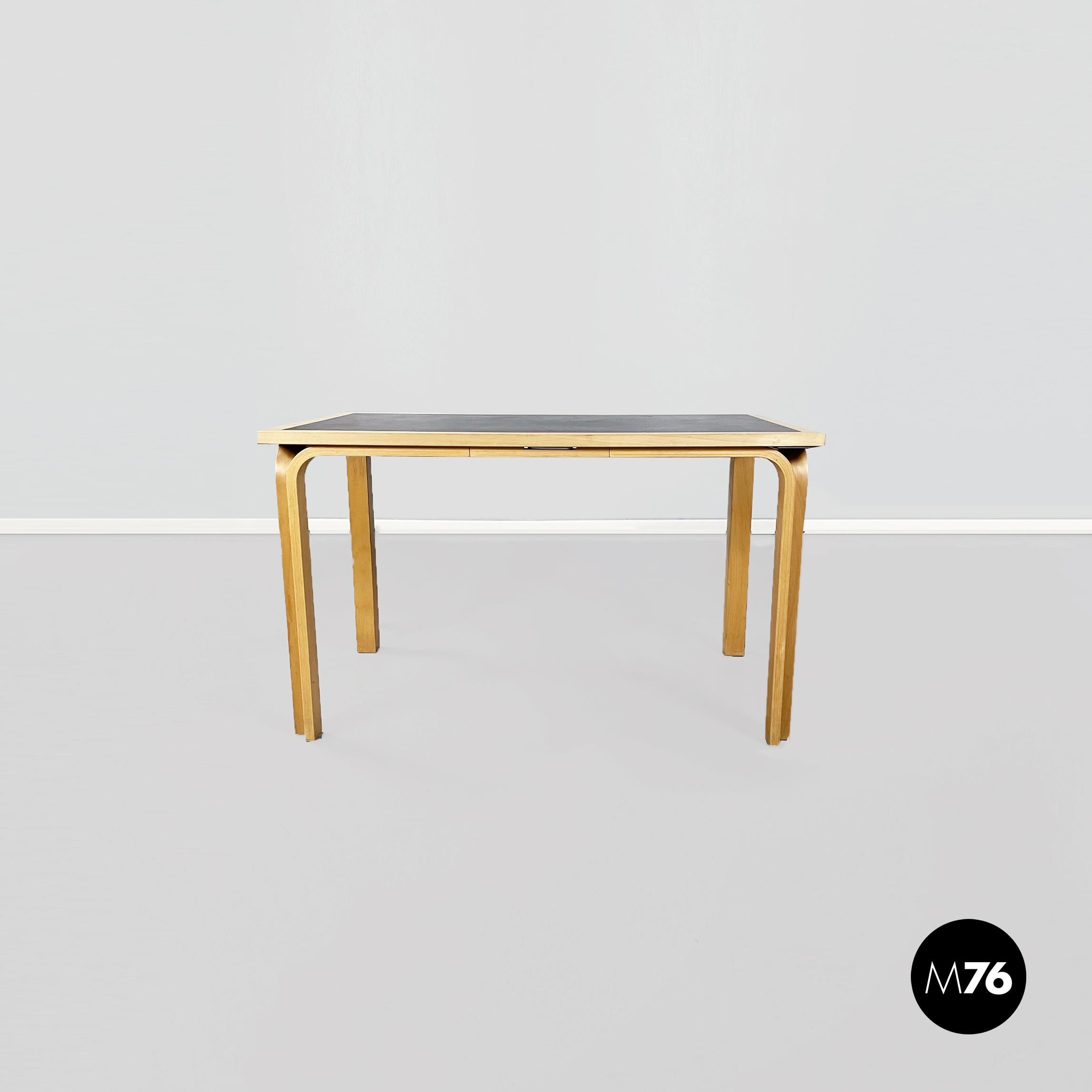 Danois Table danoise du milieu du siècle DK 7870 de Magnus Olsen, 1960 en vente