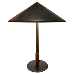Dänische Mid-Century-Tischlampe von Bent Karlby für Lyfa aus Dänemark