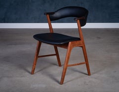 Fauteuil en teck danois du milieu du siècle par Korup Stolefabrik, années 1960