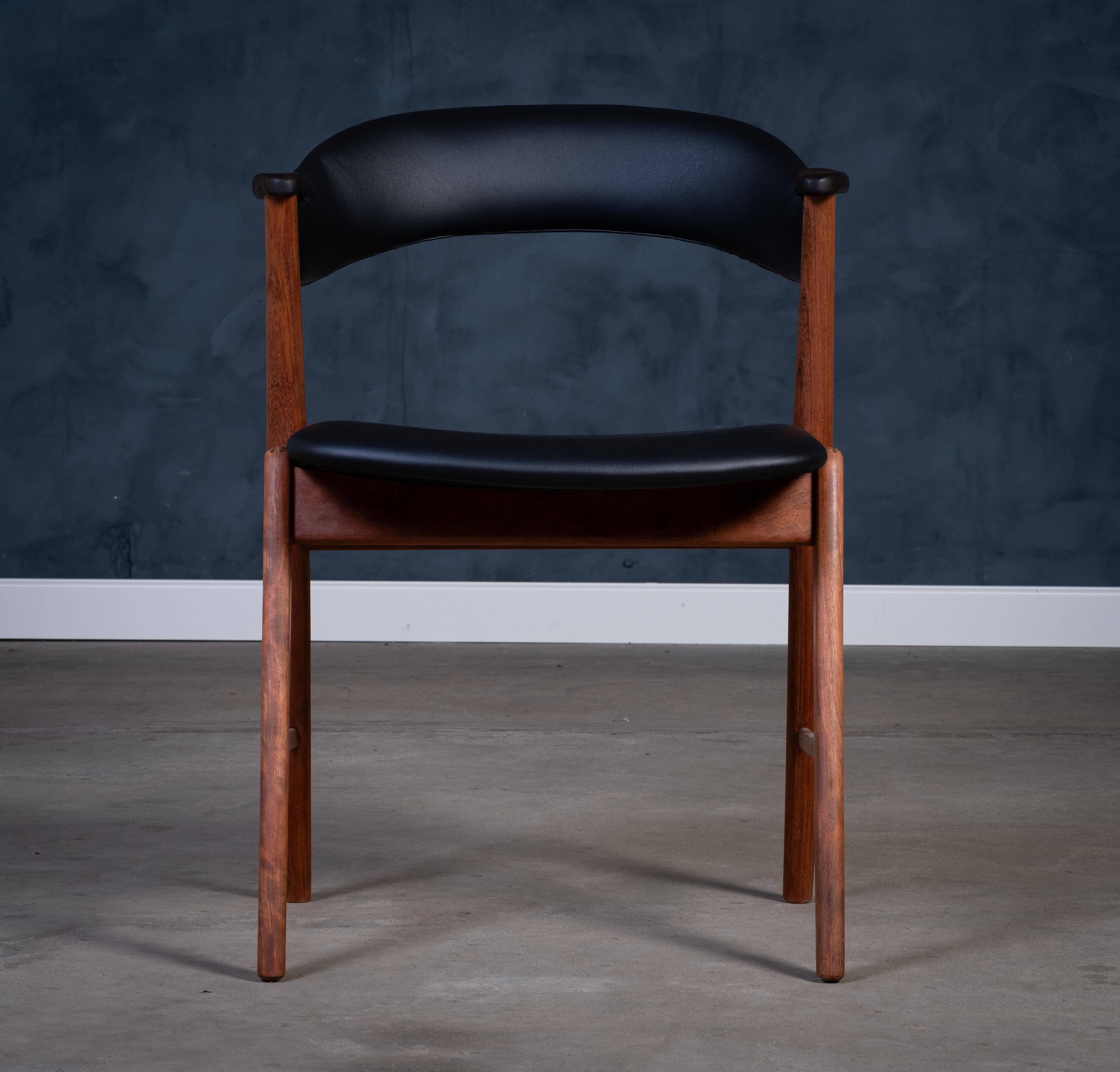 Danese Poltrona danese di metà secolo in teak di Korup Stolefabrik, anni '60 in vendita